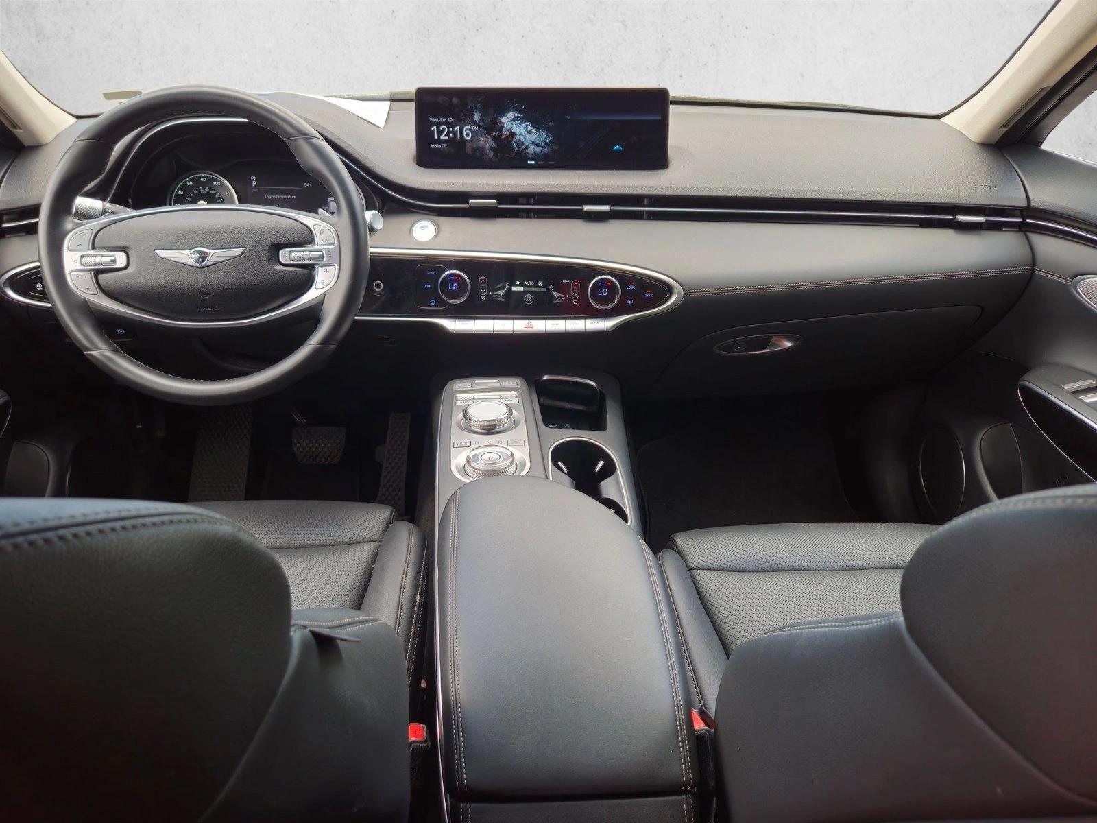 Thumbnail: 2025 Genesis GV70 - 4