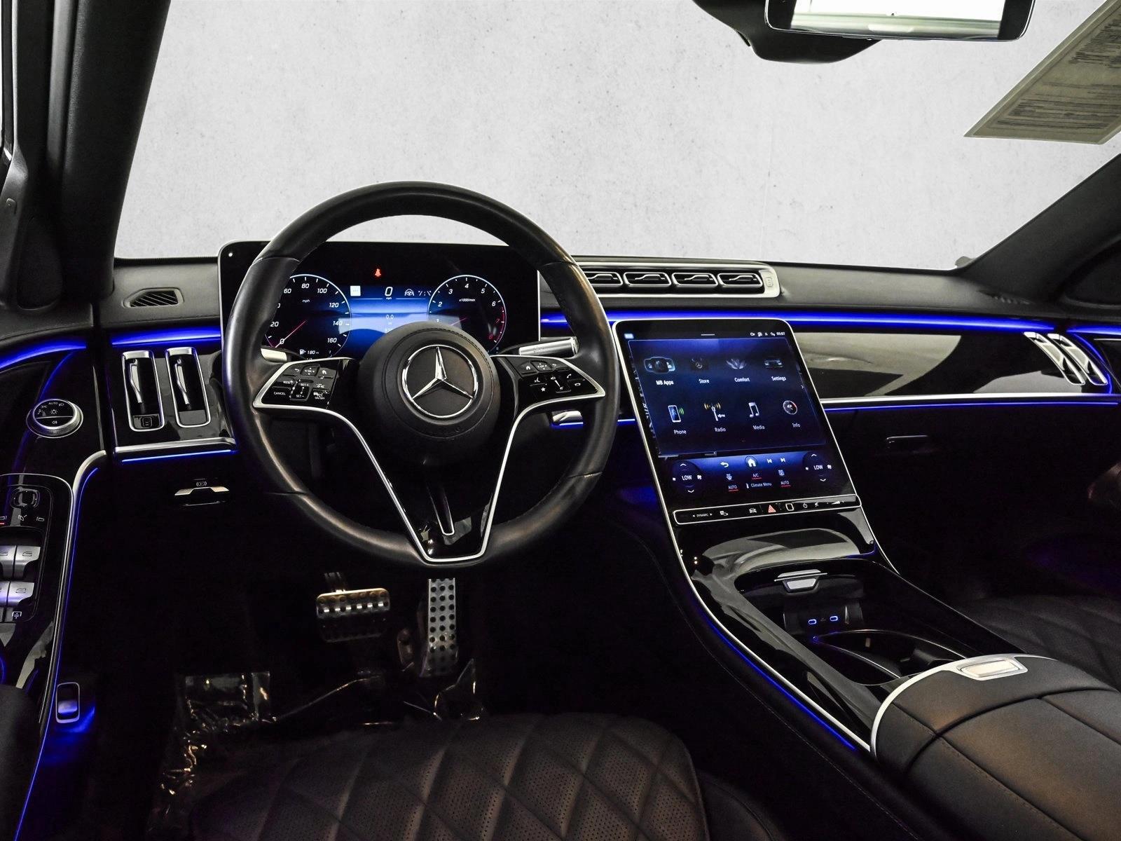 Thumbnail: 2023 Mercedes-Benz S-Class - 3