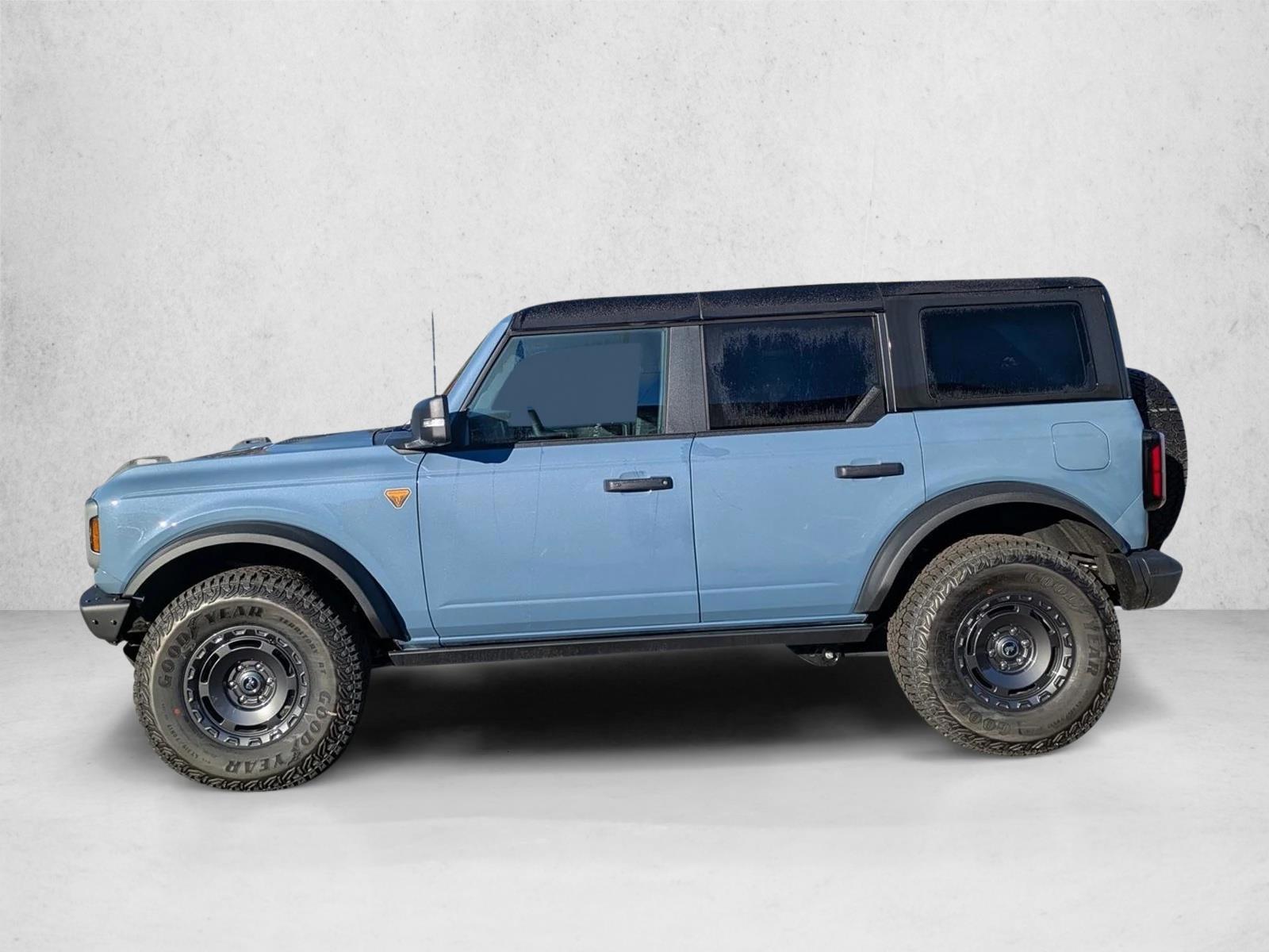 Thumbnail: 2025 Ford Bronco - 2