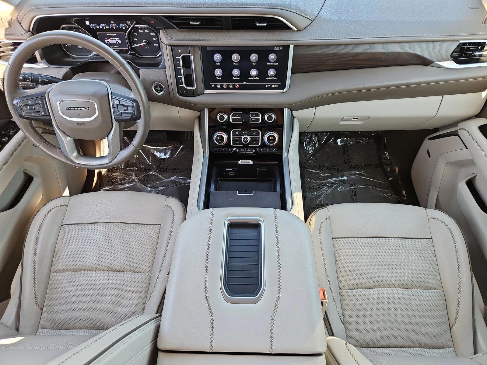 Thumbnail: 2021 GMC Yukon XL - 4