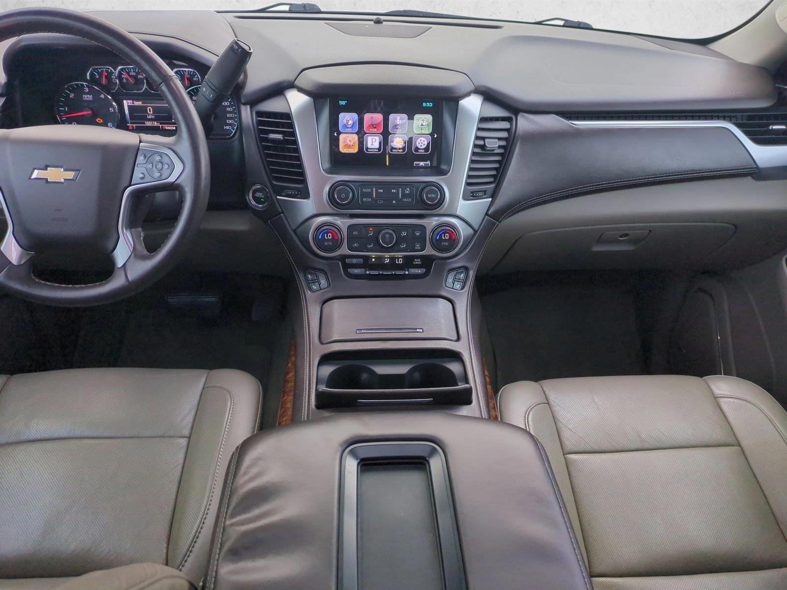 Thumbnail: 2015 Chevrolet Suburban - 3