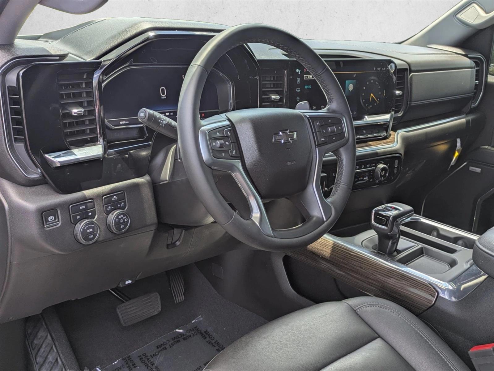 Thumbnail: 2024 Chevrolet Silverado 1500 - 3