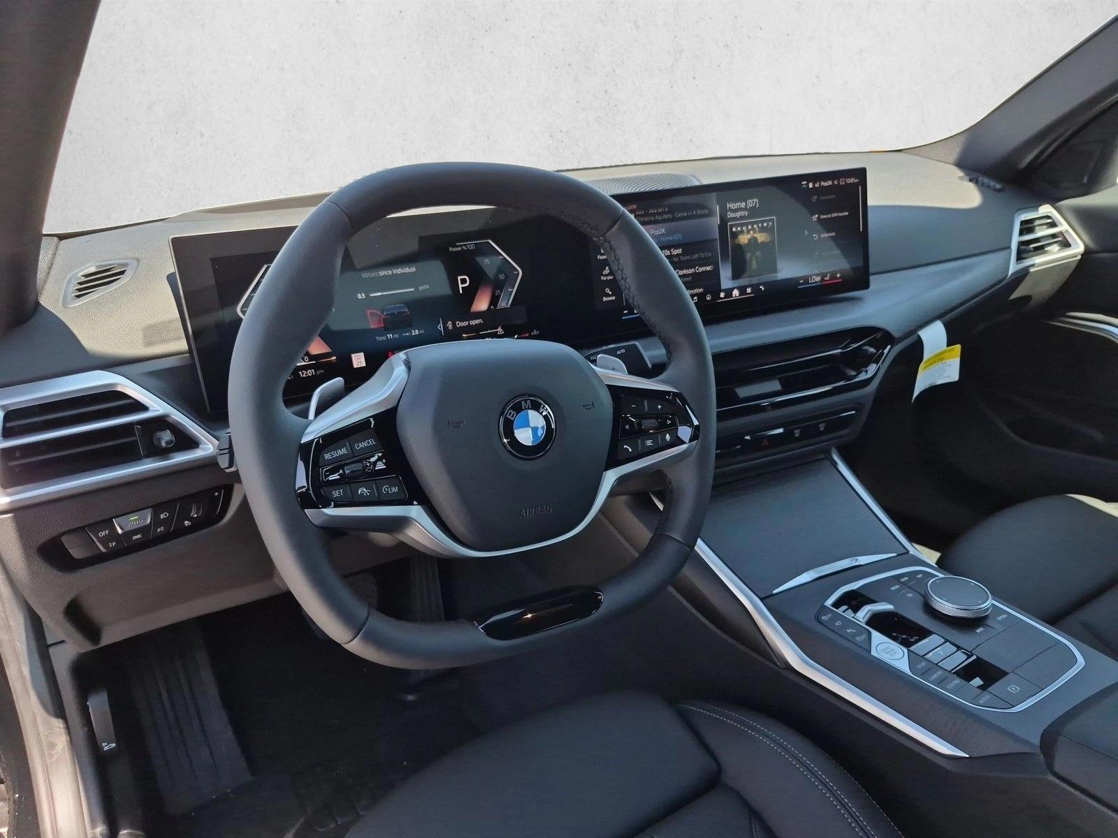 Thumbnail: 2026 BMW 3 Series - 3