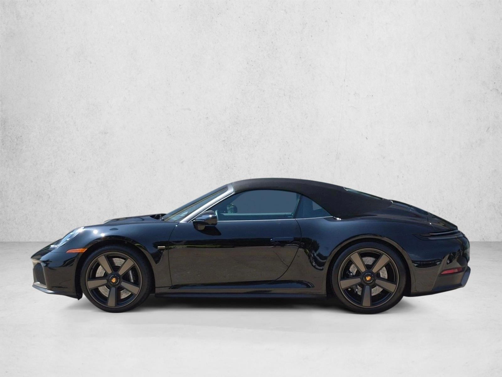 Thumbnail: 2026 Porsche 911 - 3