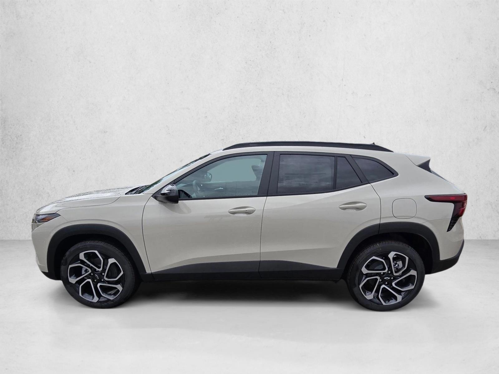 Thumbnail: 2026 Chevrolet Trax - 2