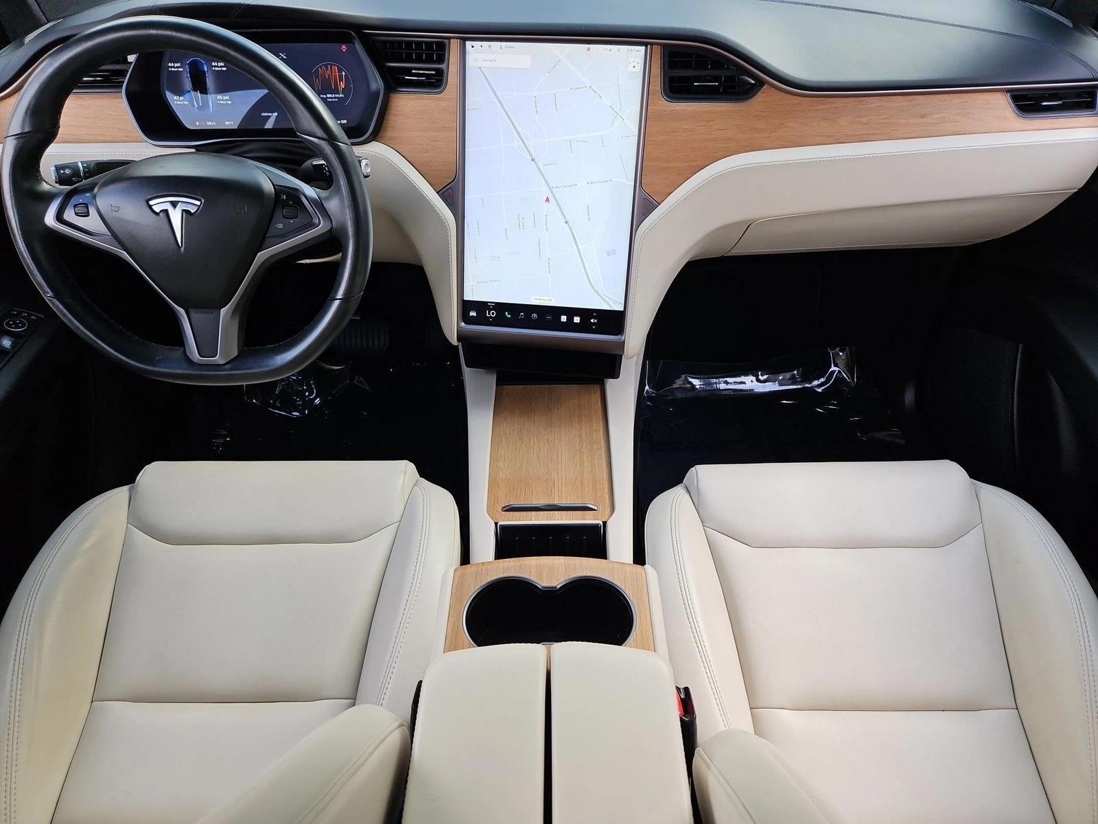 Thumbnail: 2020 Tesla Model X - 3