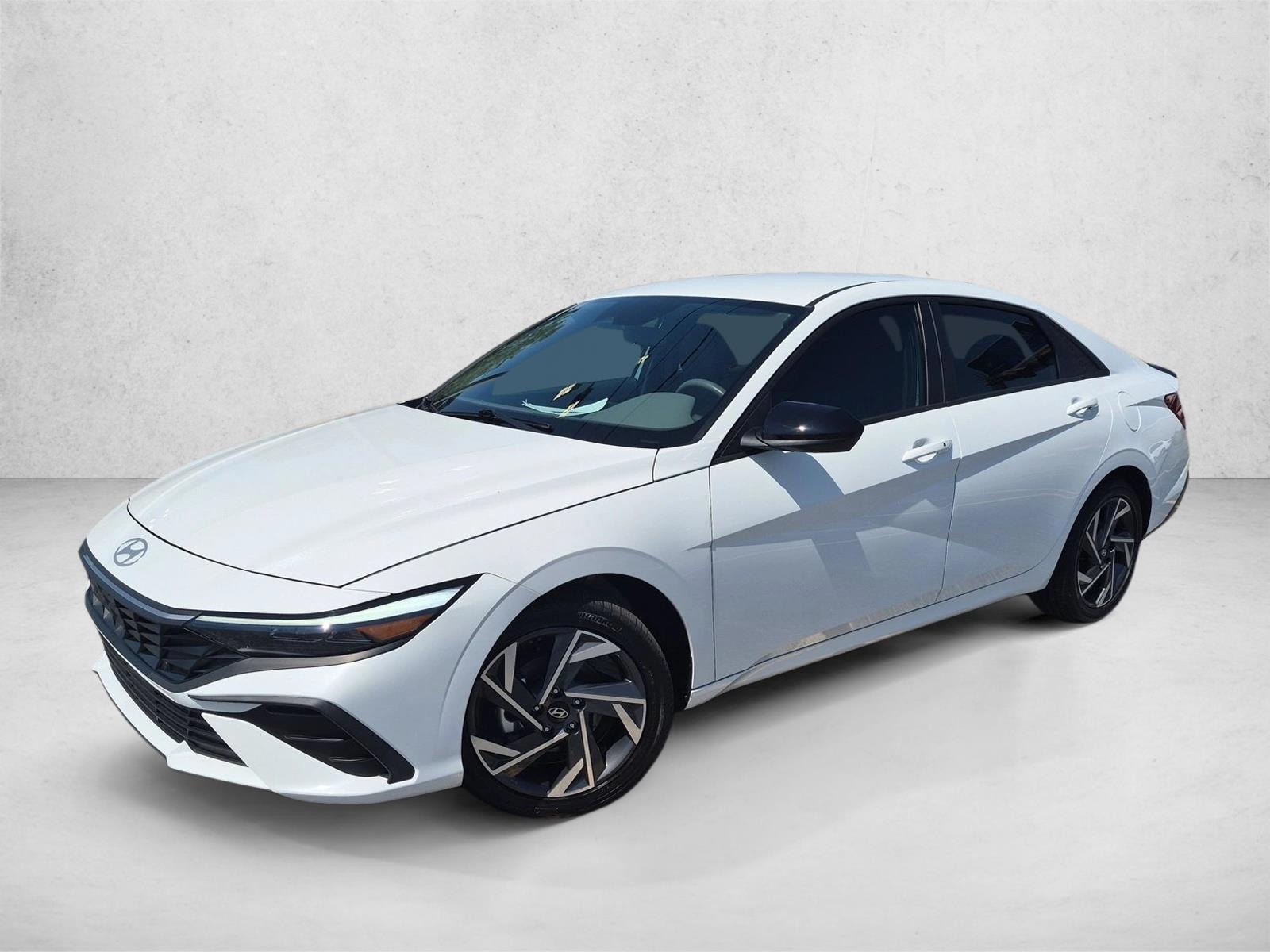 Thumbnail: 2025 Hyundai Elantra - 1