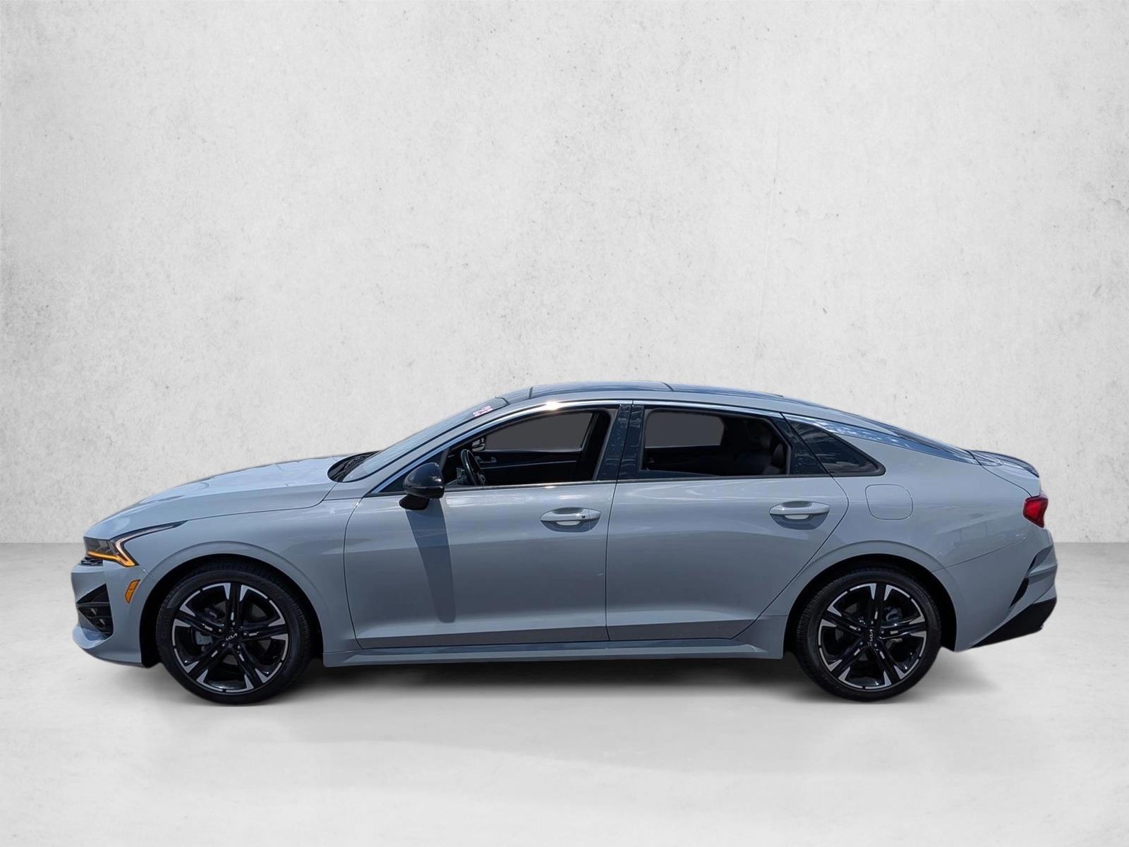 Thumbnail: 2023 Kia K5 - 2
