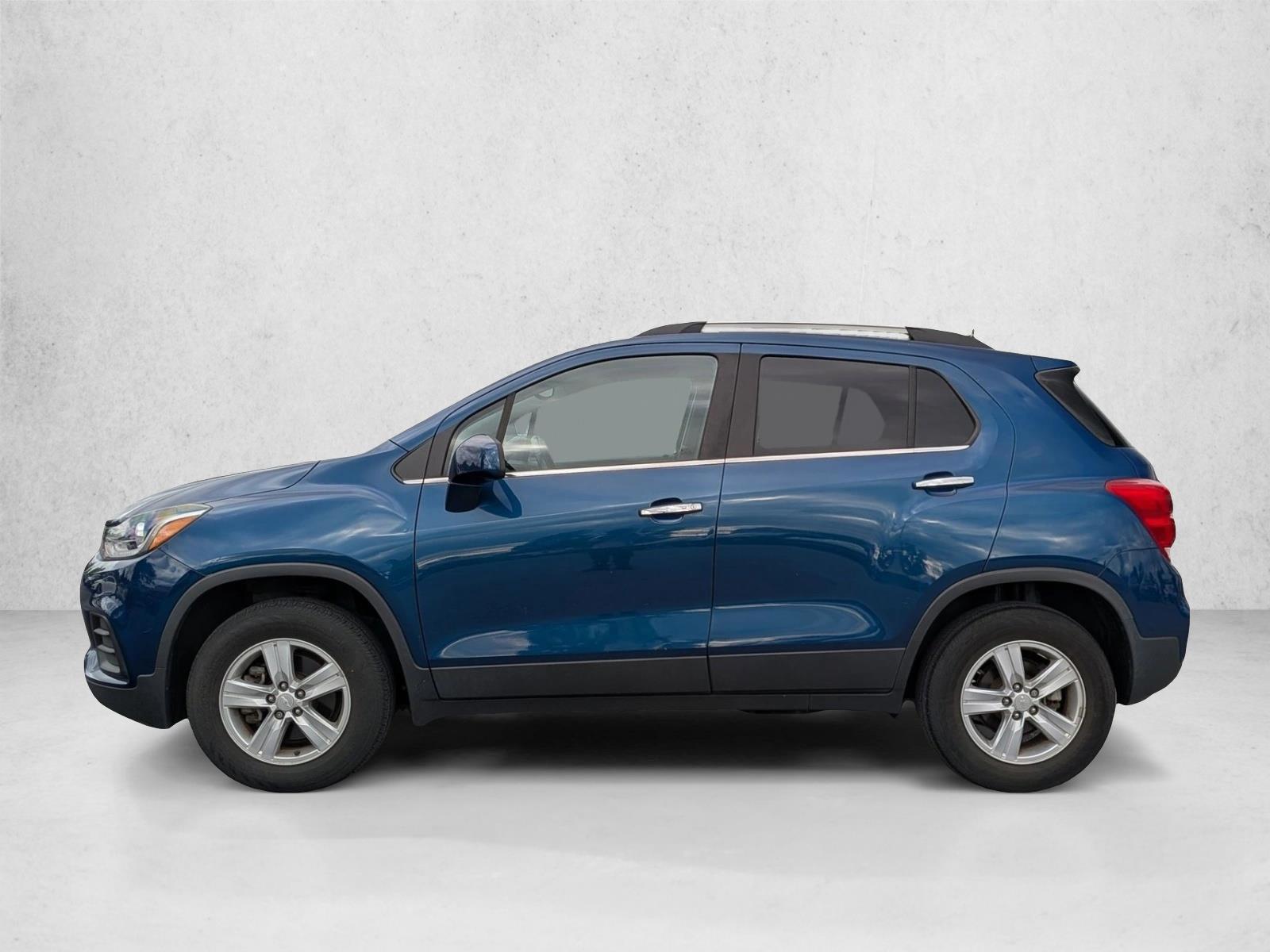 Thumbnail: 2020 Chevrolet Trax - 2