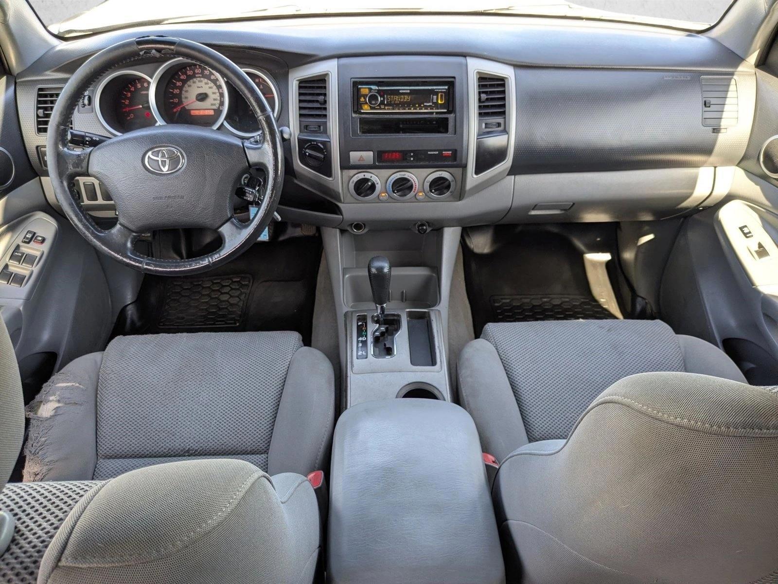 Thumbnail: 2005 Toyota Tacoma - 3