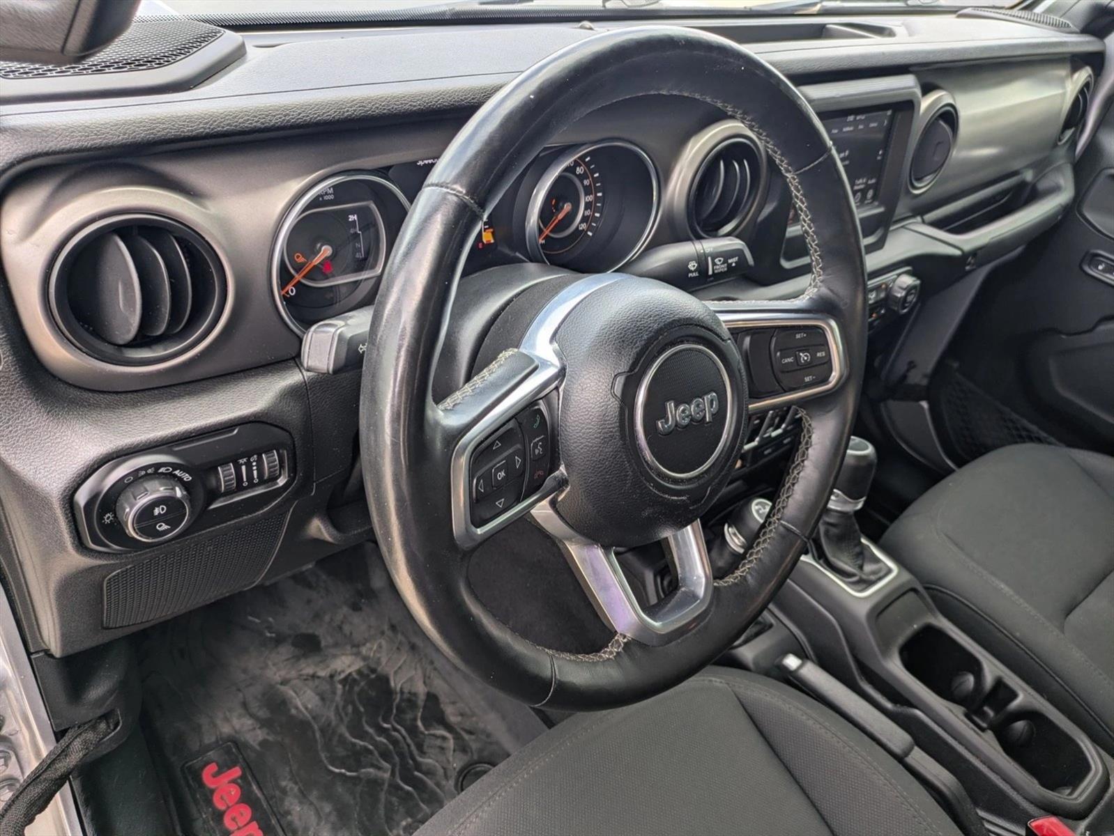 Thumbnail: 2020 Jeep Gladiator - 3