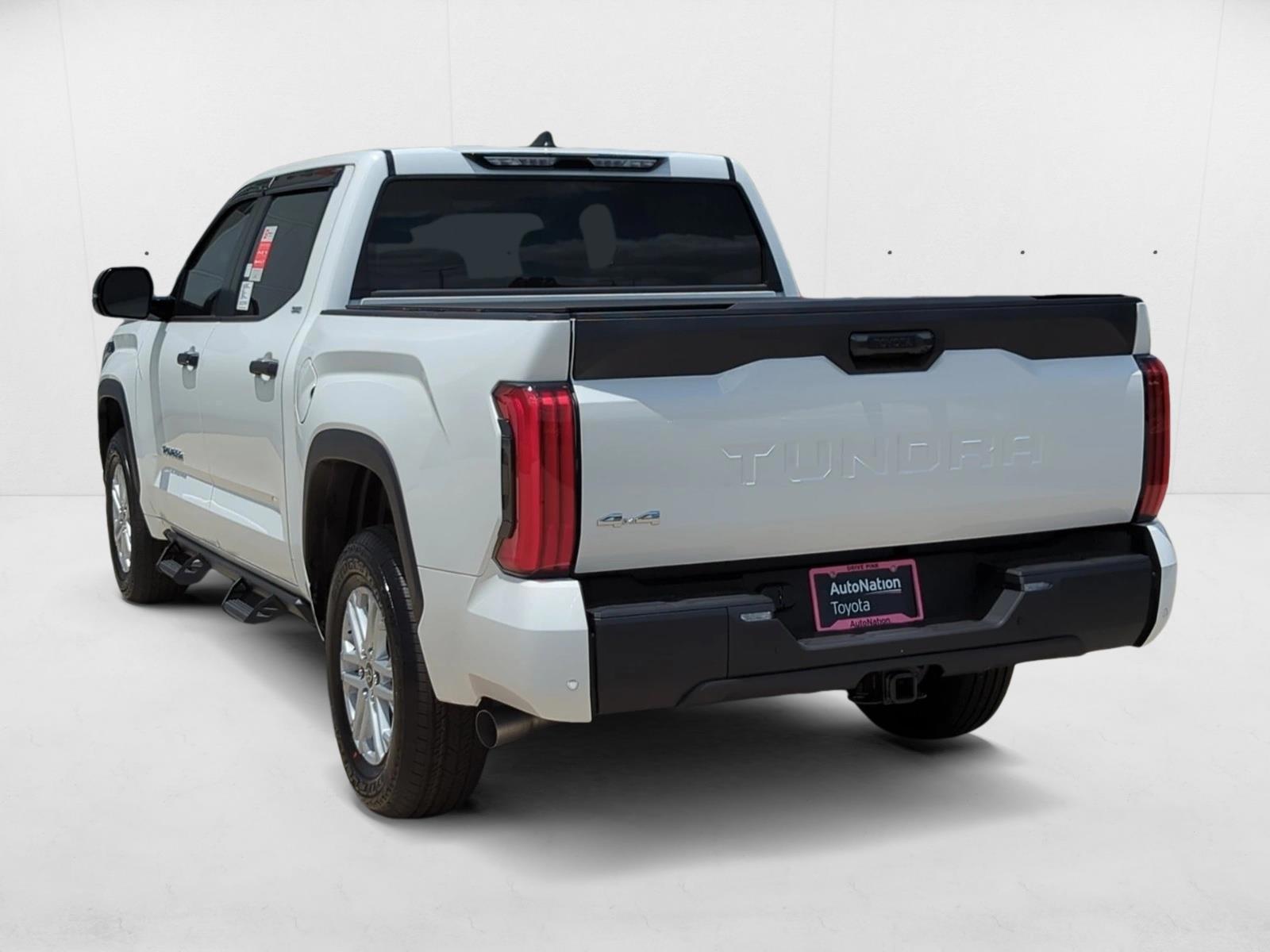 2024 Toyota Tundra SR5 - Photo 7