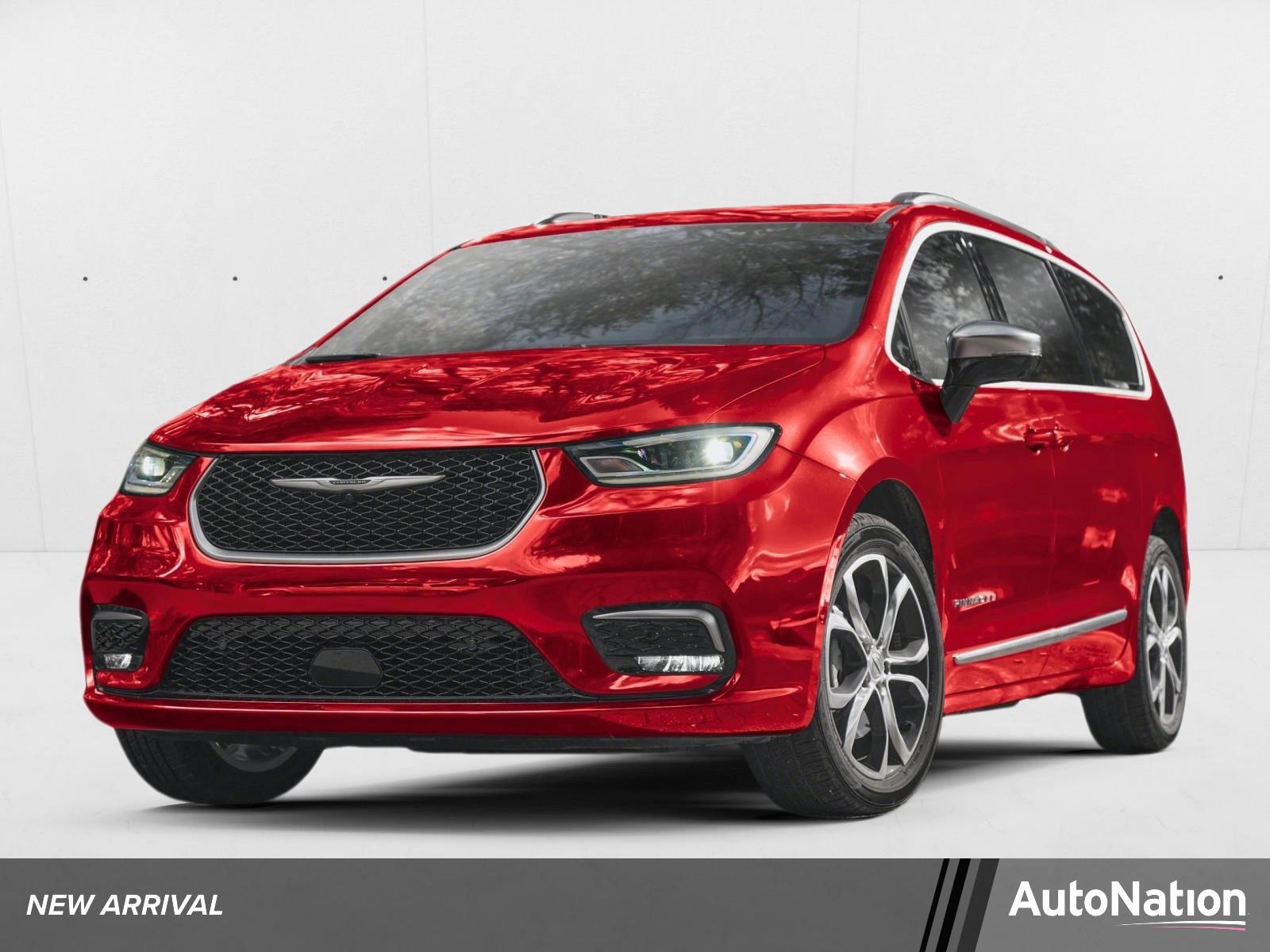 Thumbnail: 2025 Chrysler Pacifica - 1