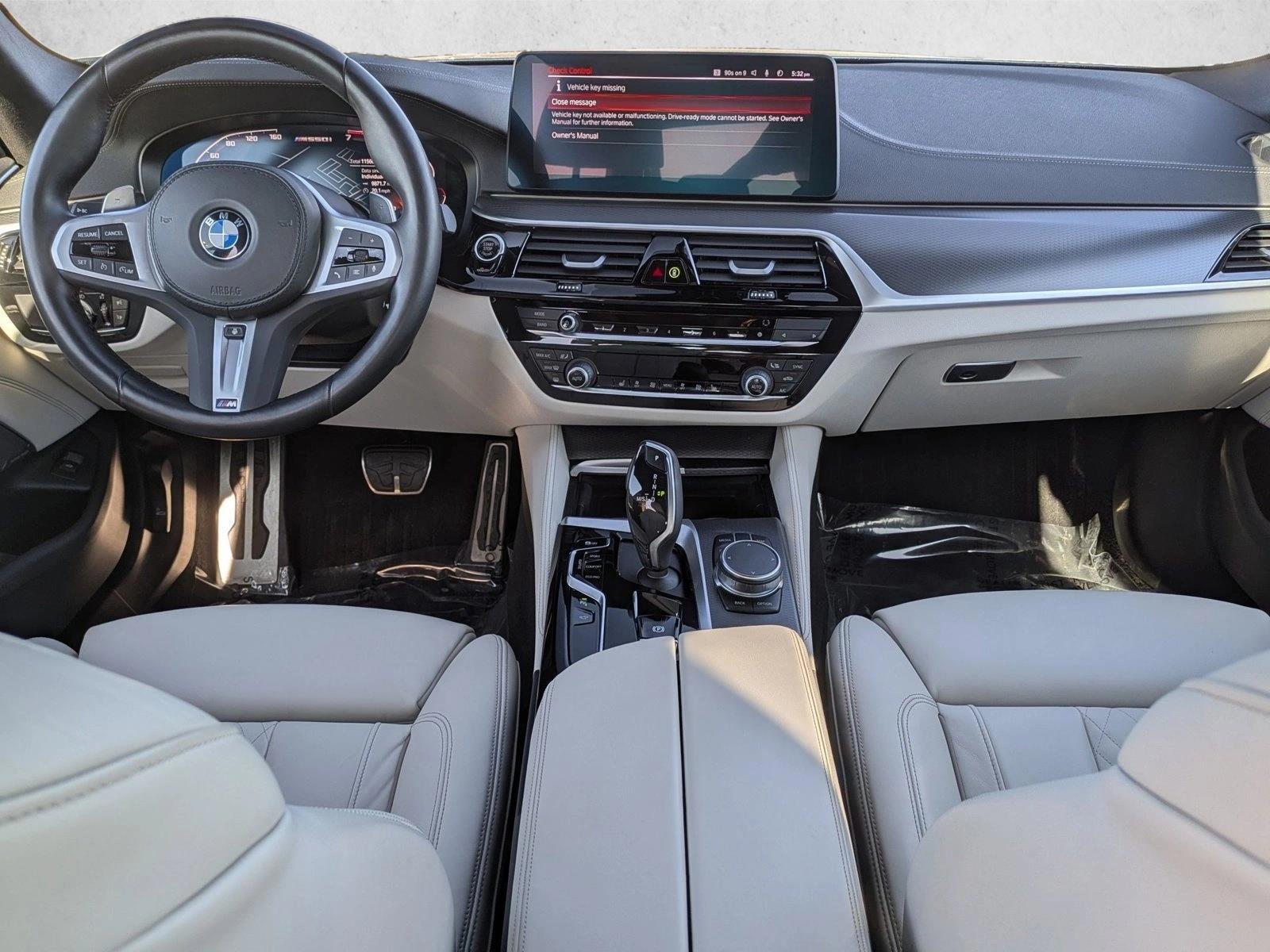 Thumbnail: 2023 BMW 5 Series - 3