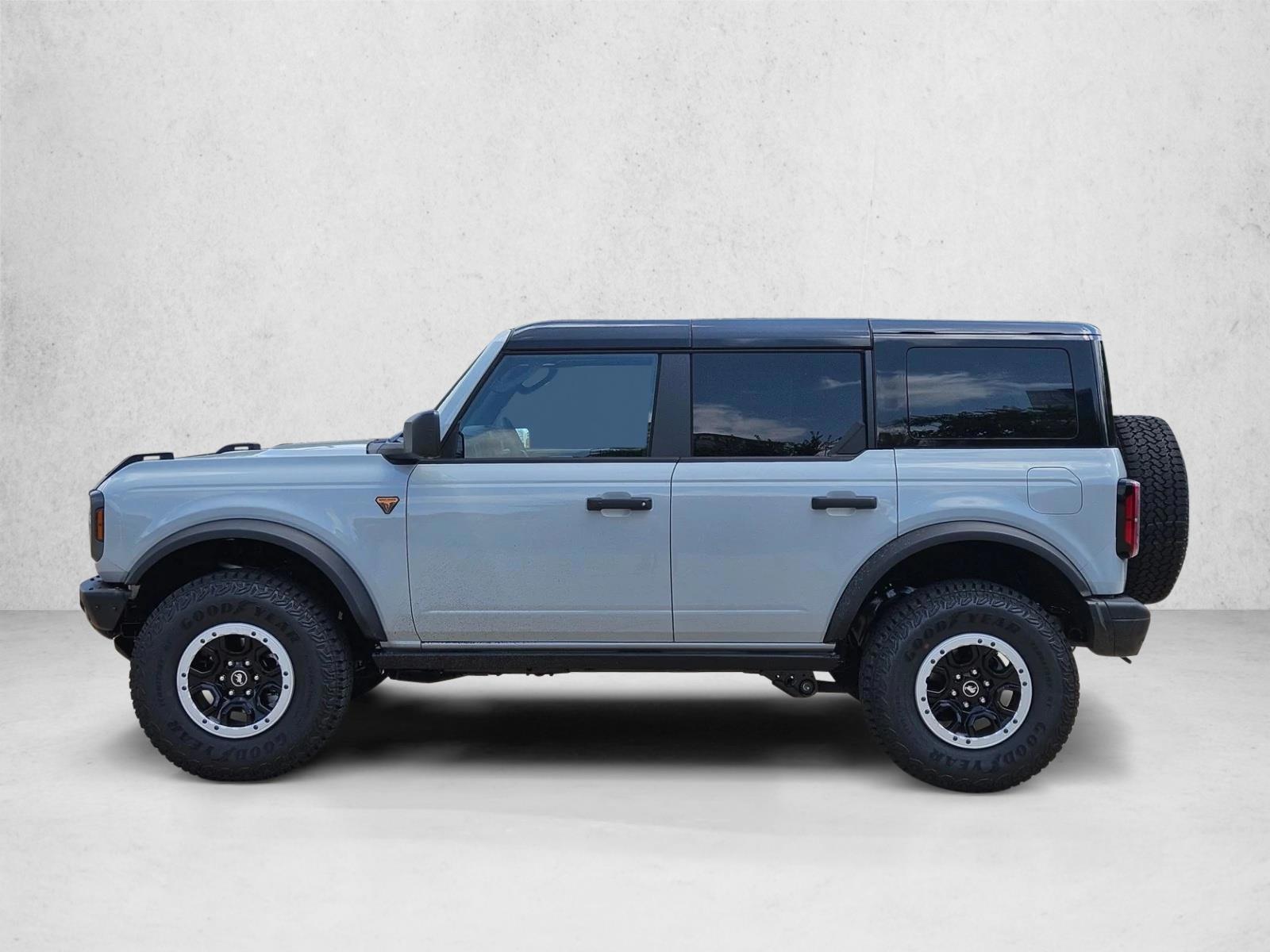 Thumbnail: 2026 Ford Bronco - 2