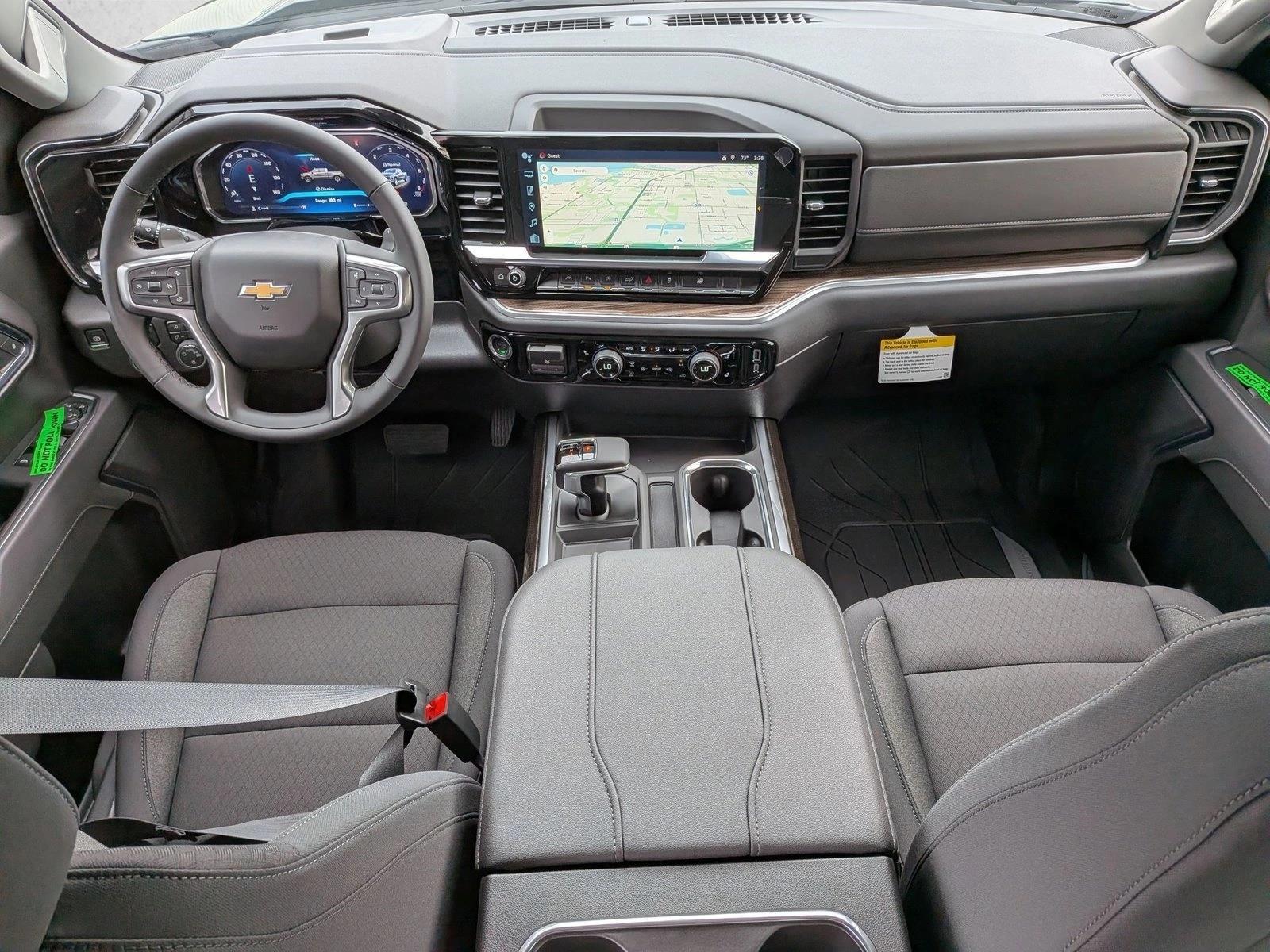 Thumbnail: 2026 Chevrolet Silverado 1500 - 3