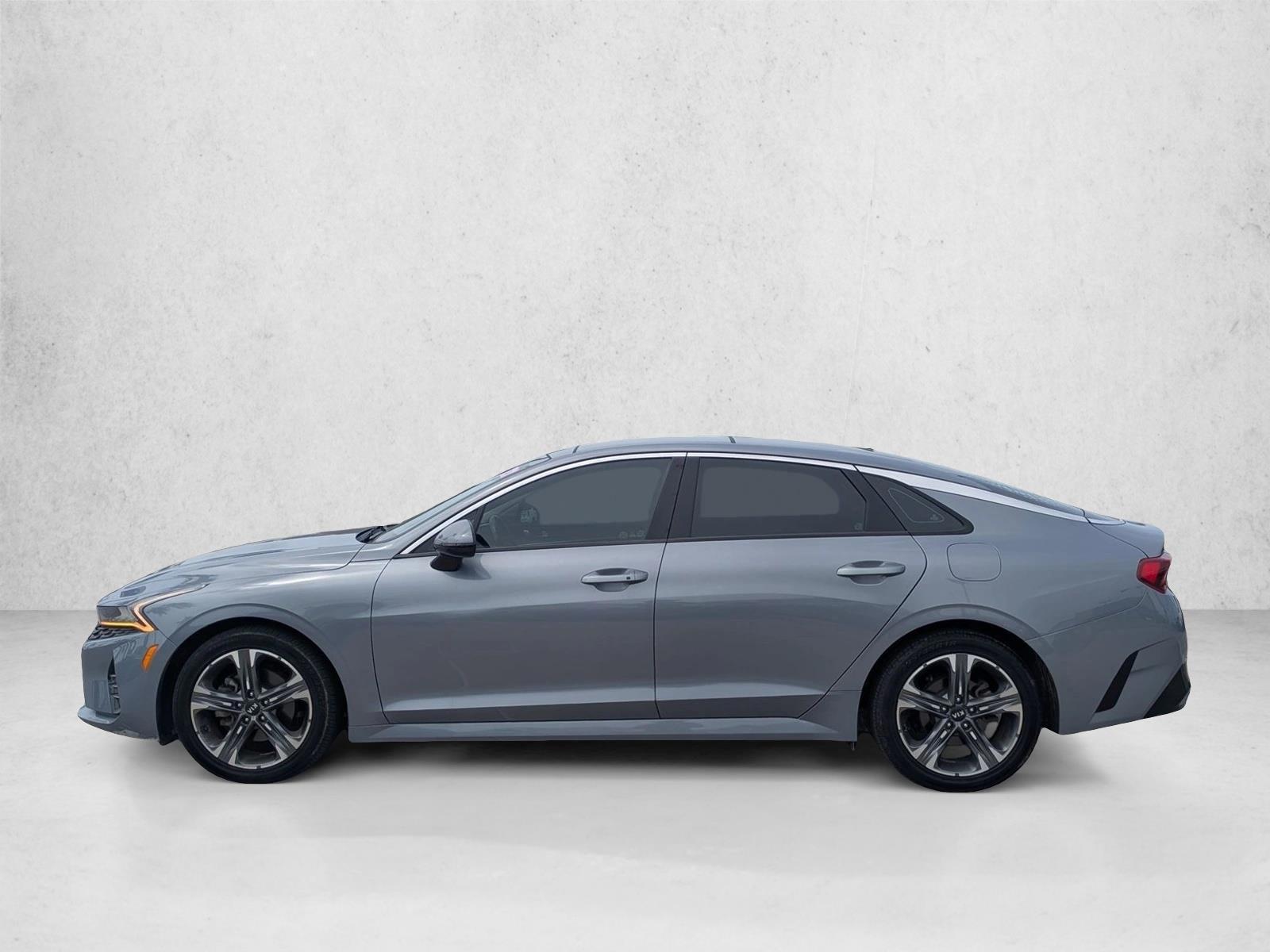 Thumbnail: 2021 Kia K5 - 2
