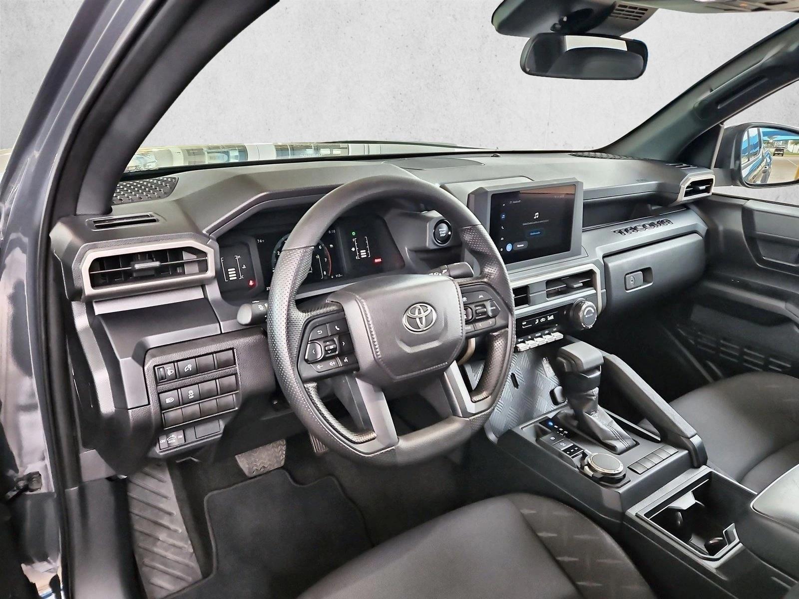Thumbnail: 2025 Toyota Tacoma - 3