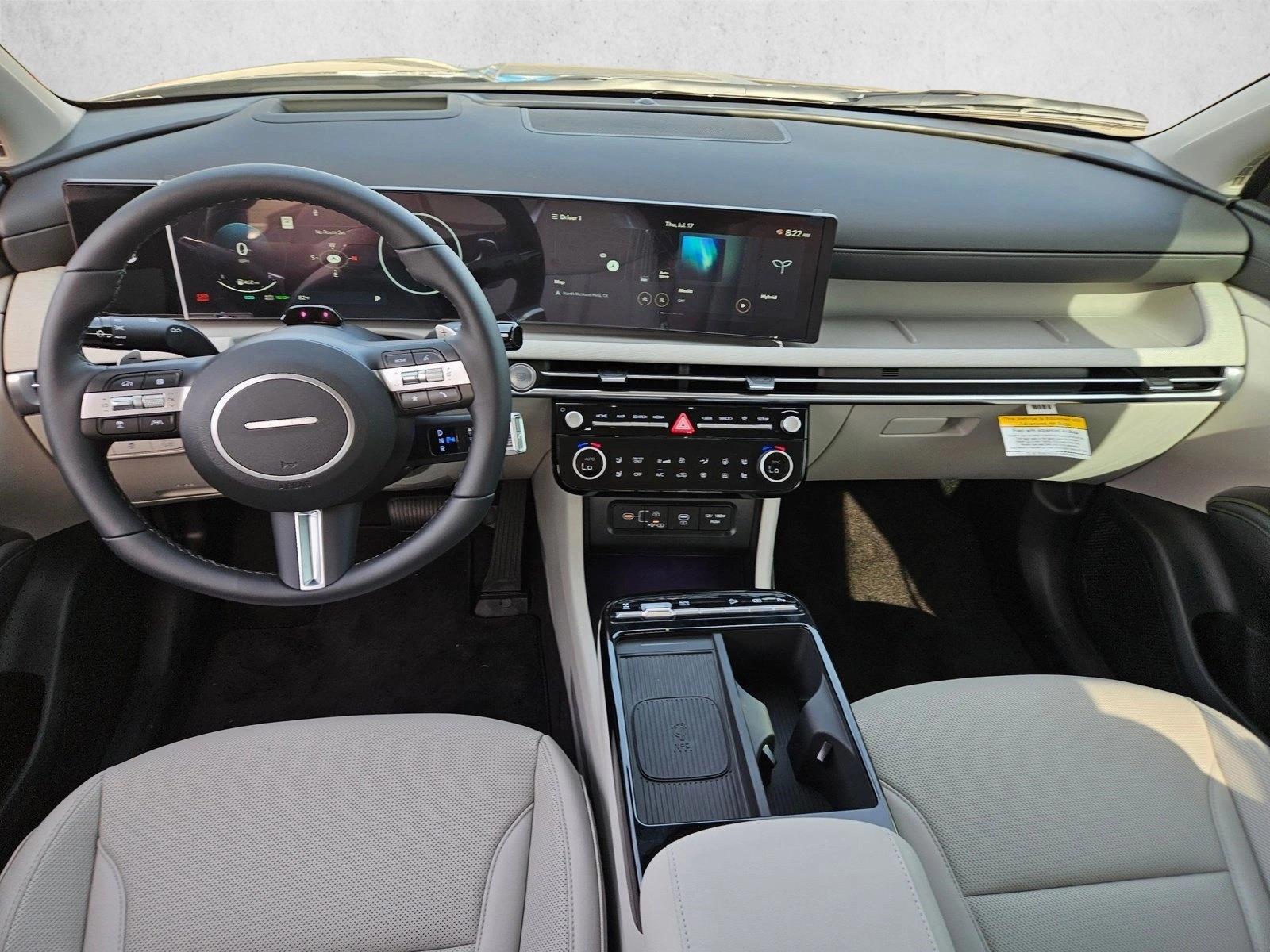 Thumbnail: 2025 Hyundai Tucson - 3