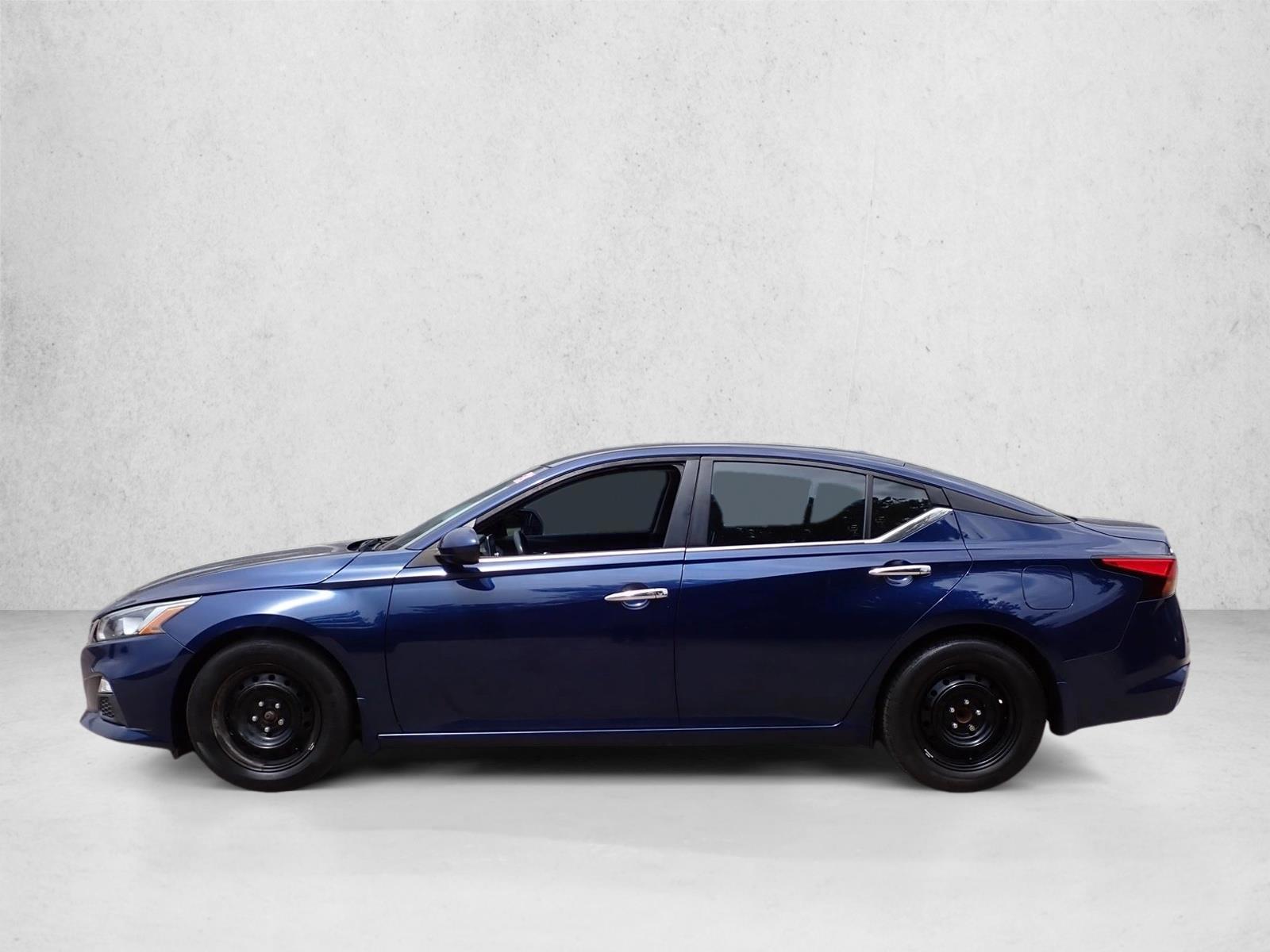 Thumbnail: 2020 Nissan Altima - 2