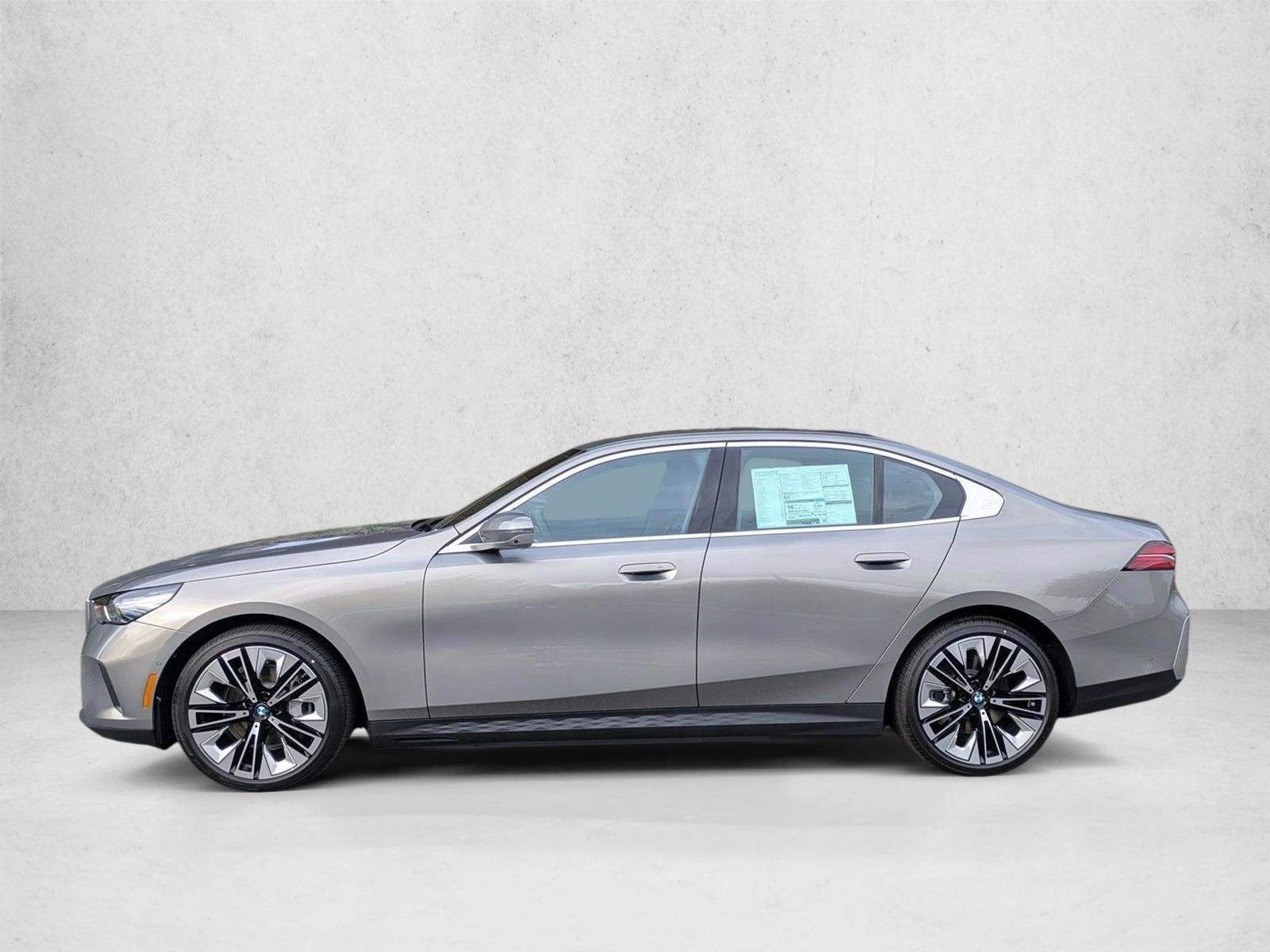 Thumbnail: 2026 BMW i5 - 2