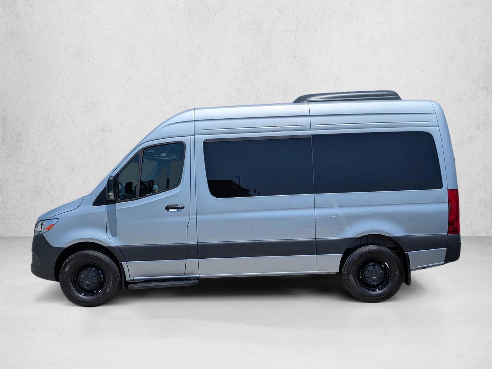 Thumbnail: 2025 Mercedes-Benz Sprinter - 2