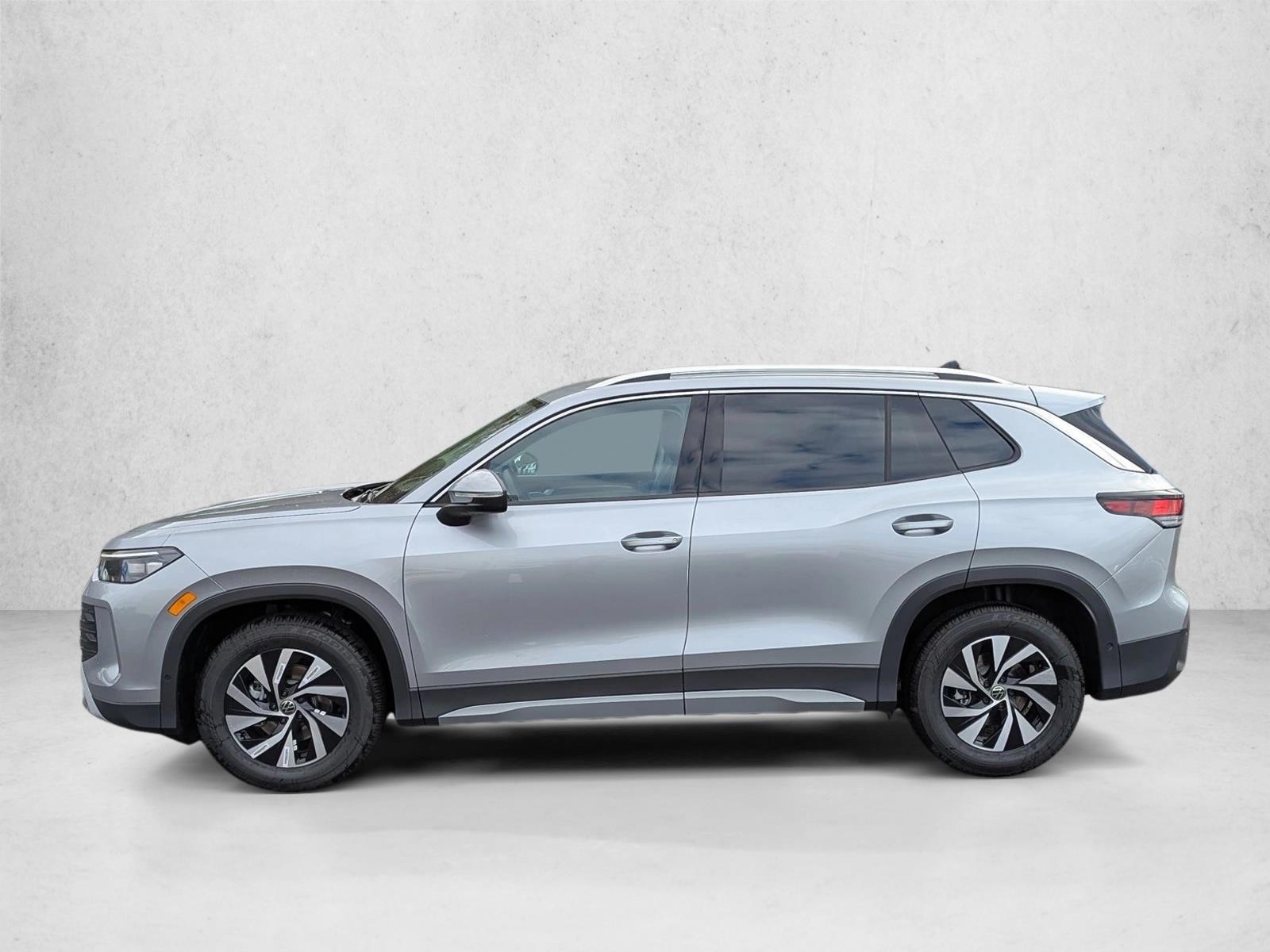 Thumbnail: 2026 Volkswagen Tiguan - 2