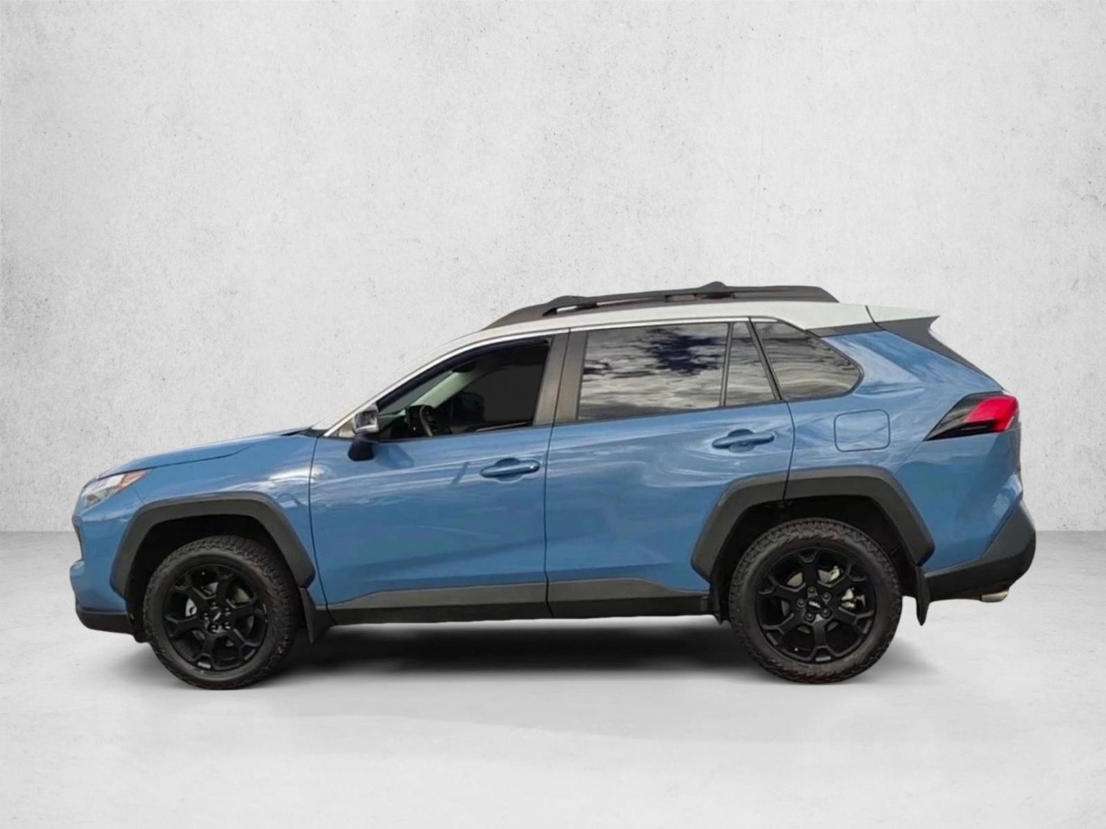 Thumbnail: 2023 Toyota RAV4 - 4