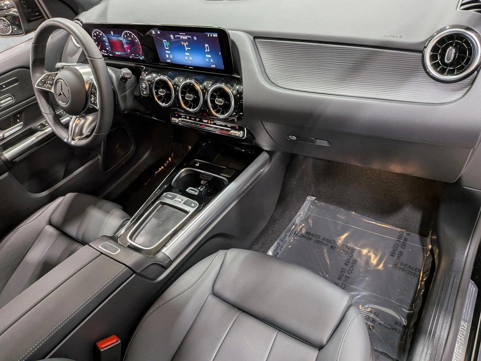 Thumbnail: 2026 Mercedes-Benz GLA - 5