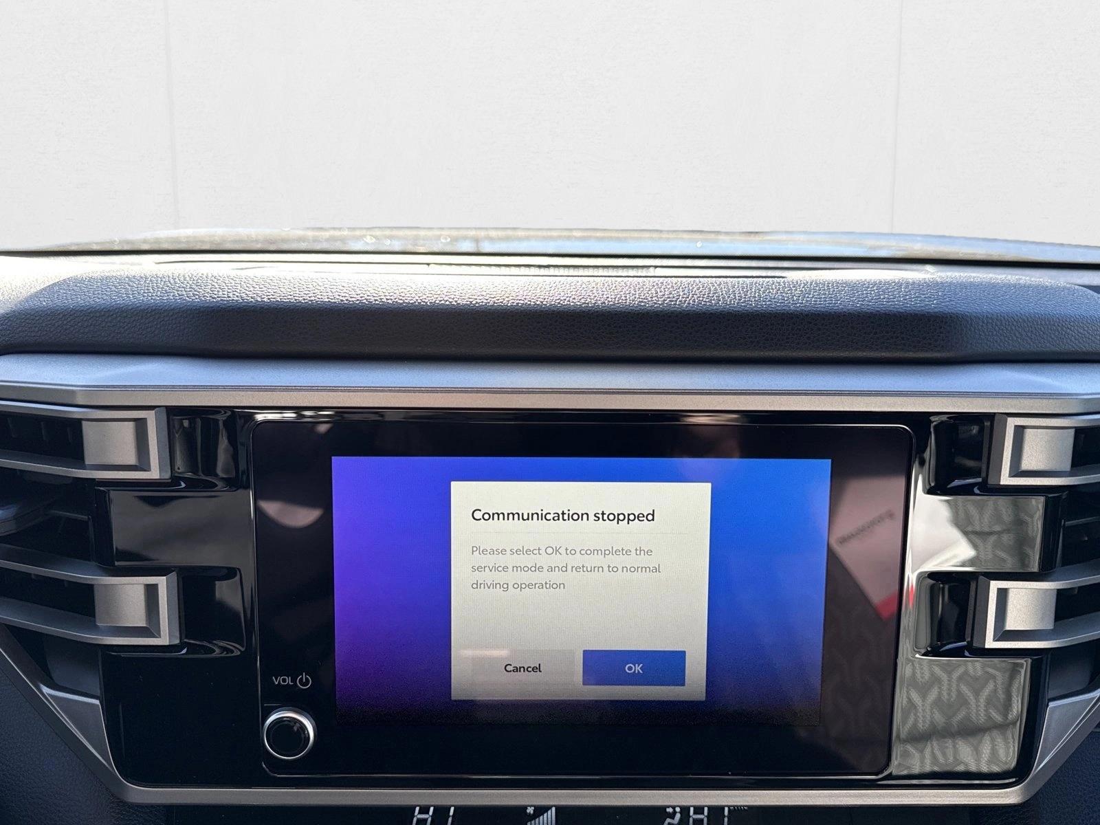 2025 Toyota Tundra SR5 - Photo 12
