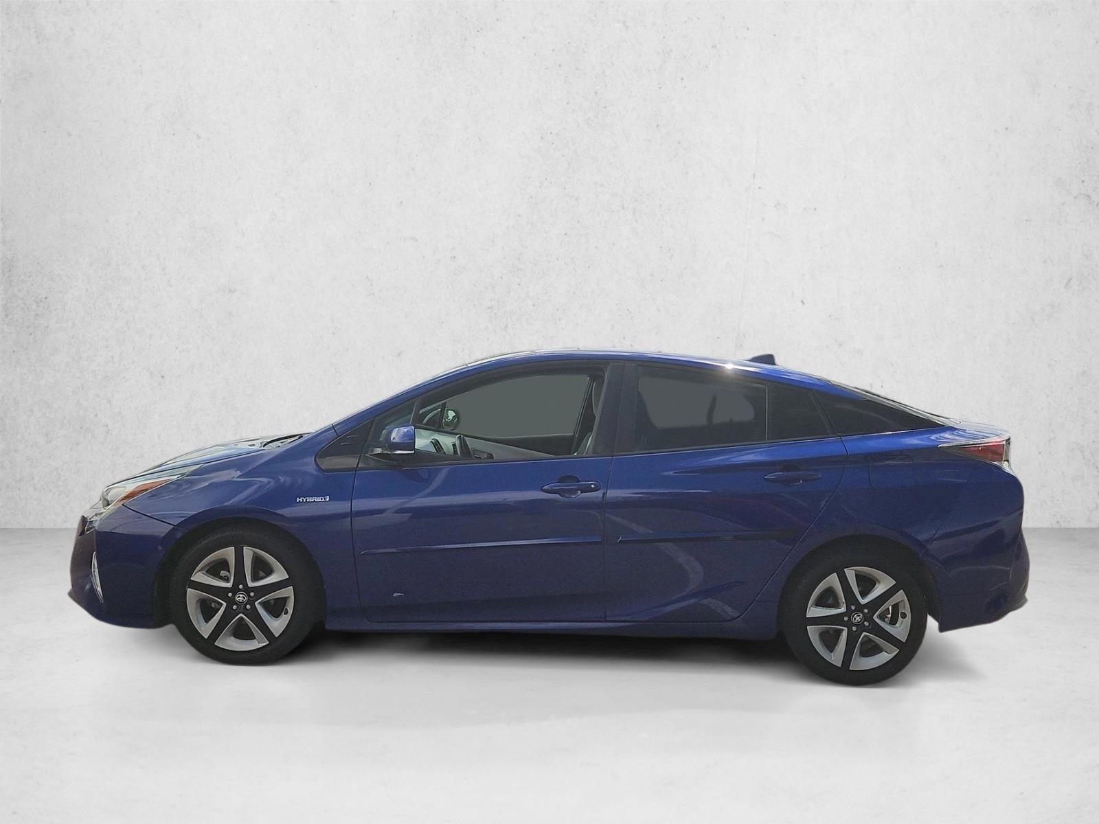 Thumbnail: 2017 Toyota Prius - 2