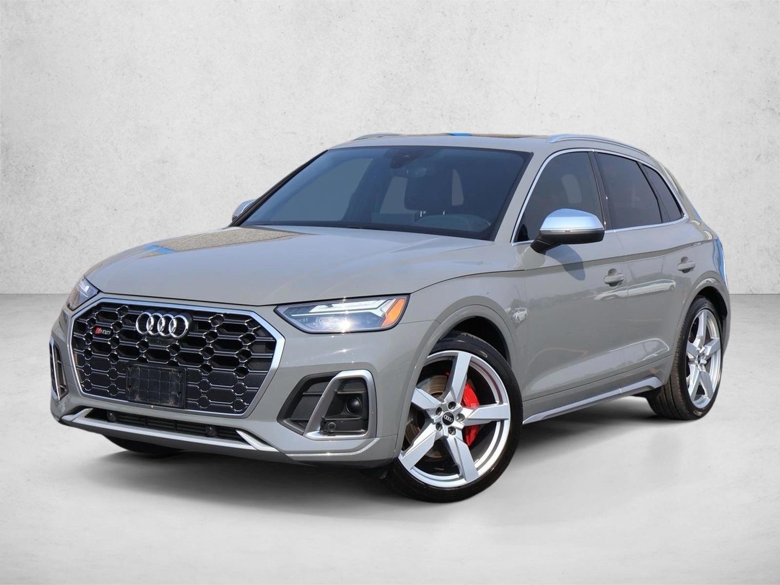 Thumbnail: 2021 Audi SQ5 - 1