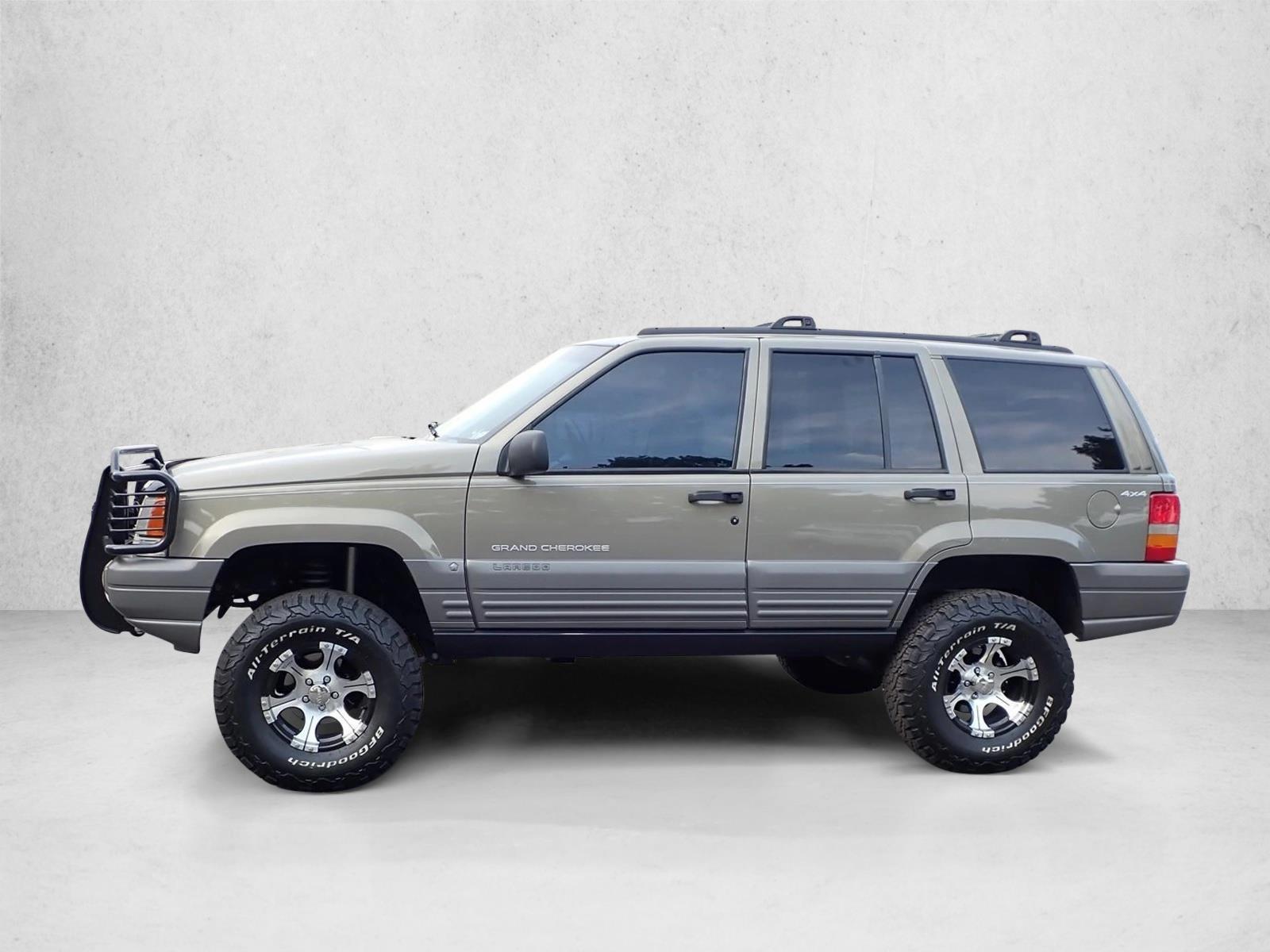 Thumbnail: 1997 Jeep Grand Cherokee - 3