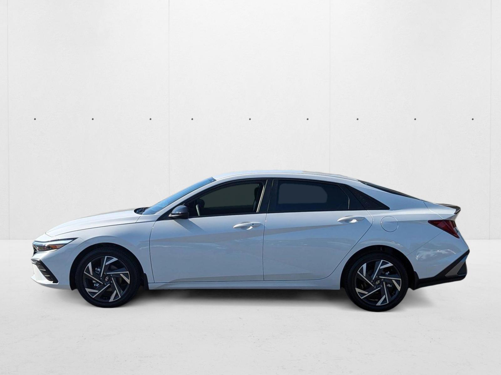 Thumbnail: 2025 Hyundai Elantra - 2