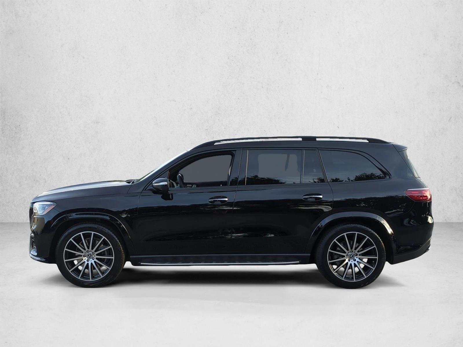 Thumbnail: 2026 Mercedes-Benz GLS - 2