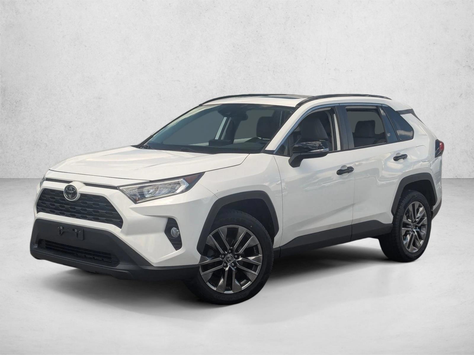 Thumbnail: 2020 Toyota RAV4 - 1