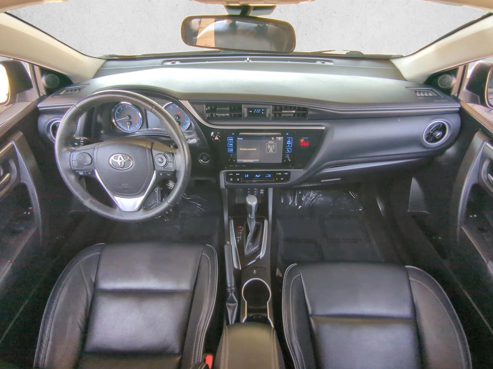 Thumbnail: 2018 Toyota Corolla - 4