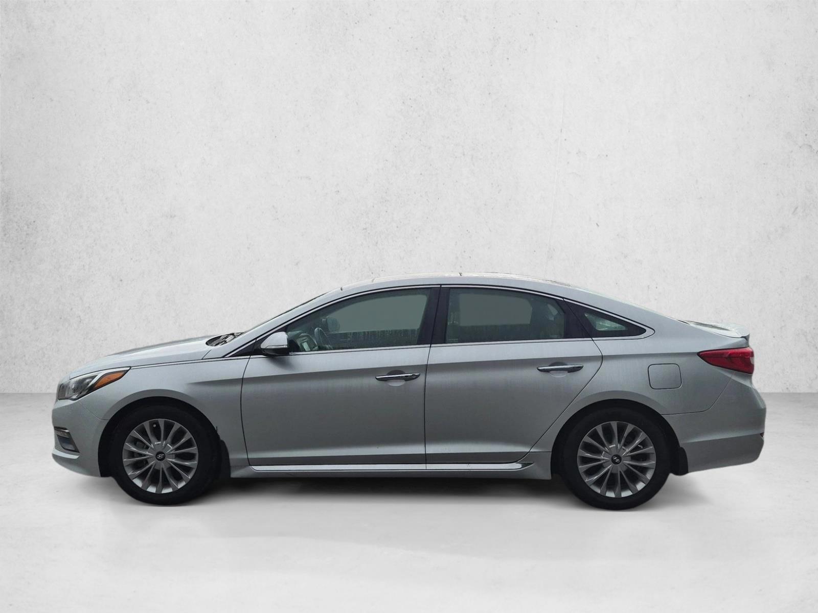 Thumbnail: 2015 Hyundai Sonata - 2