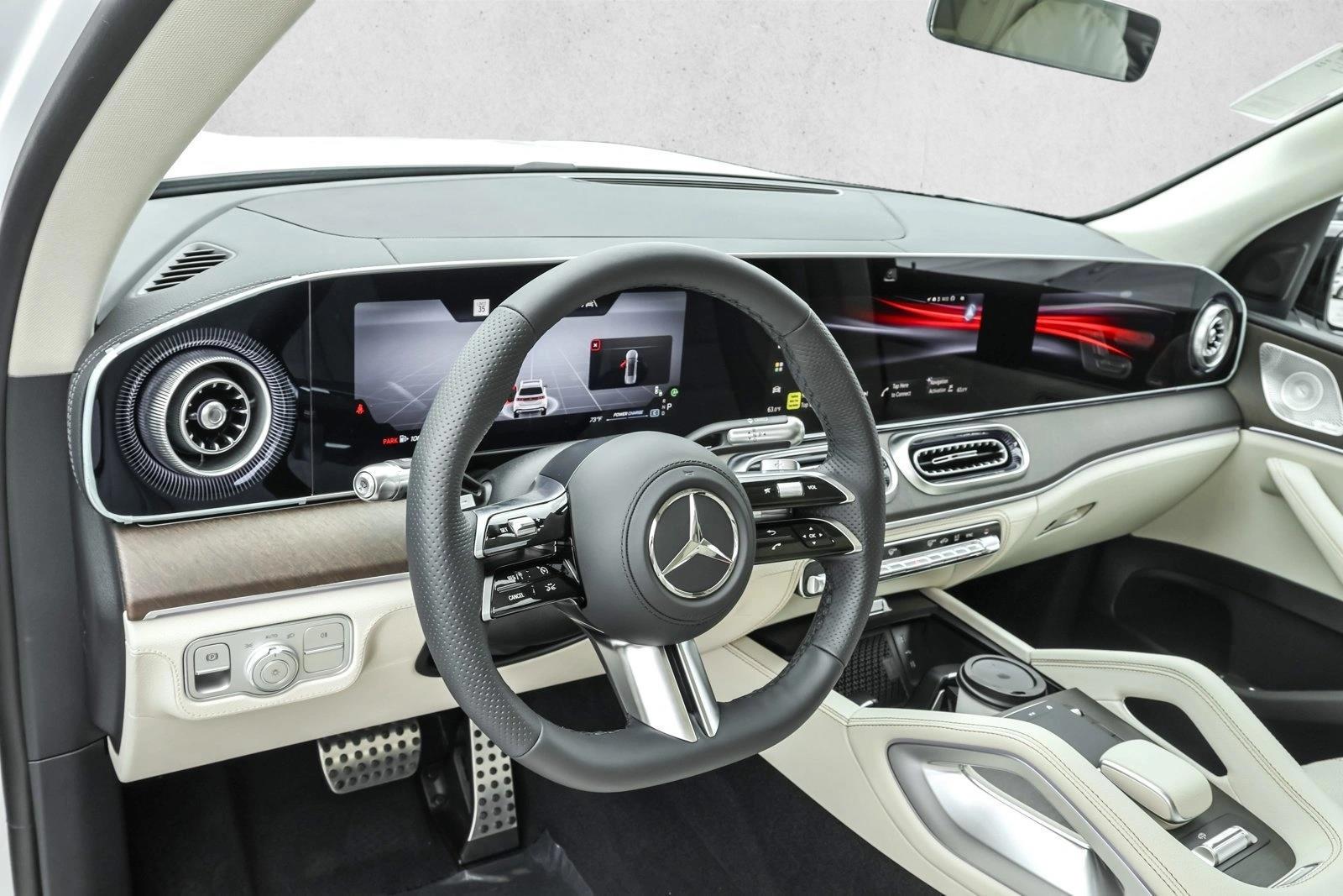 Thumbnail: 2027 Mercedes-Benz GLS - 3