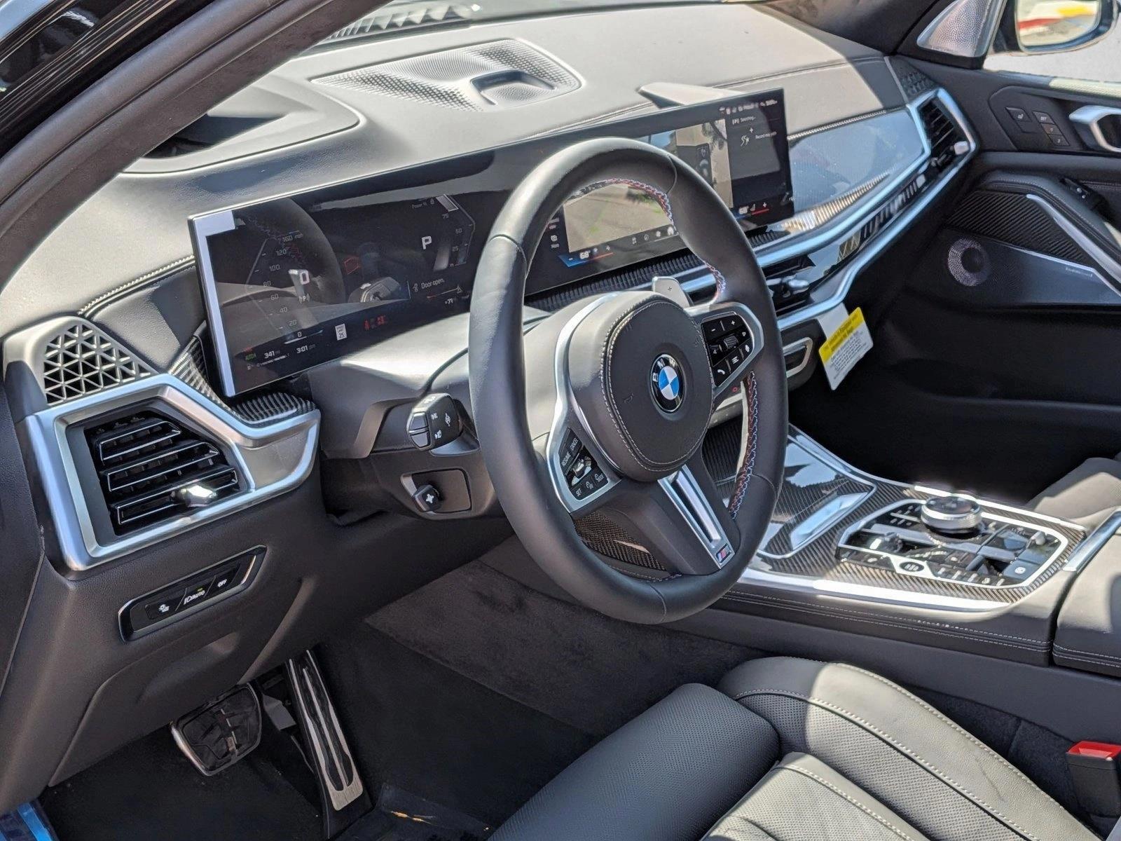 Thumbnail: 2026 BMW X7 - 3