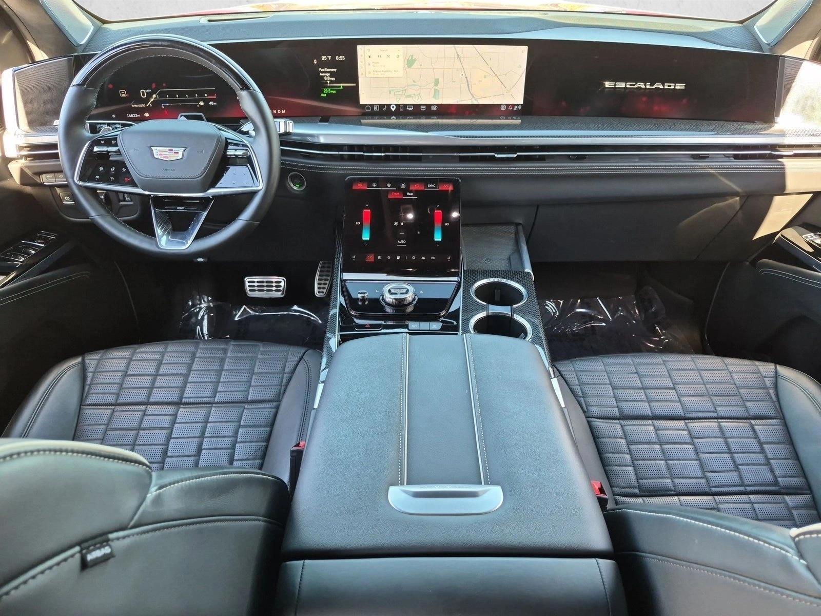 Thumbnail: 2025 Cadillac Escalade - 4