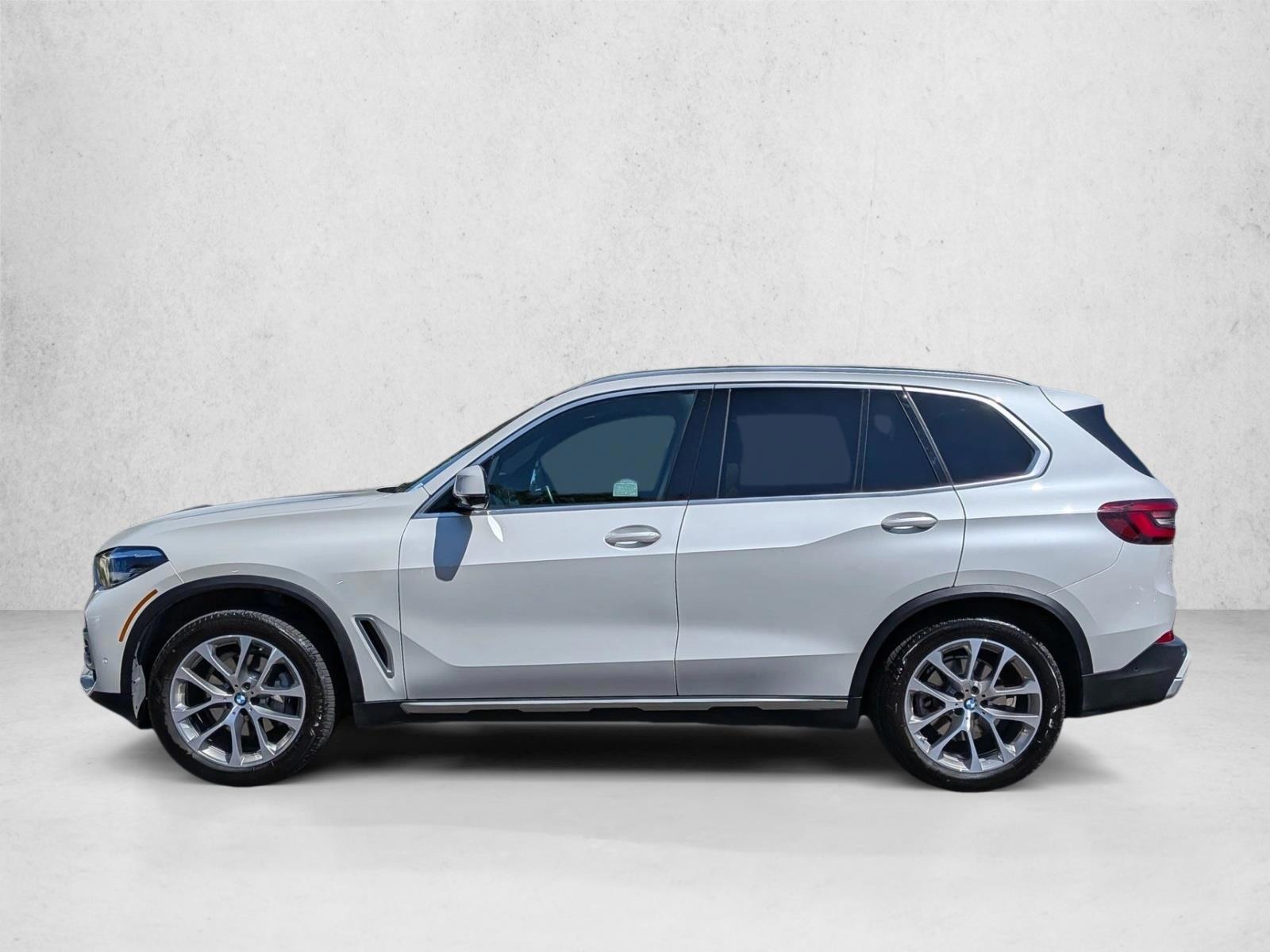 Thumbnail: 2021 BMW X5 - 2