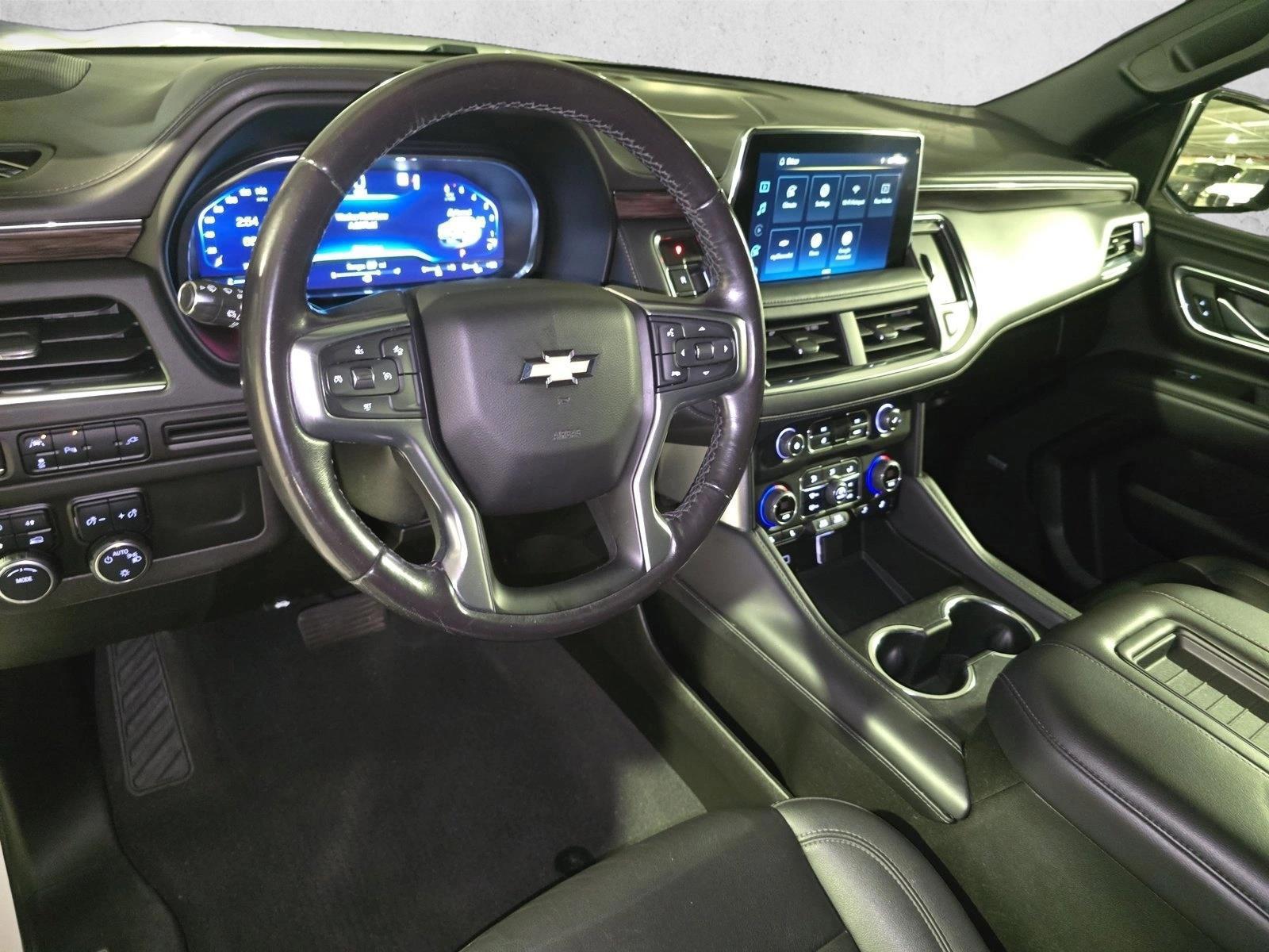 Thumbnail: 2022 Chevrolet Suburban - 4