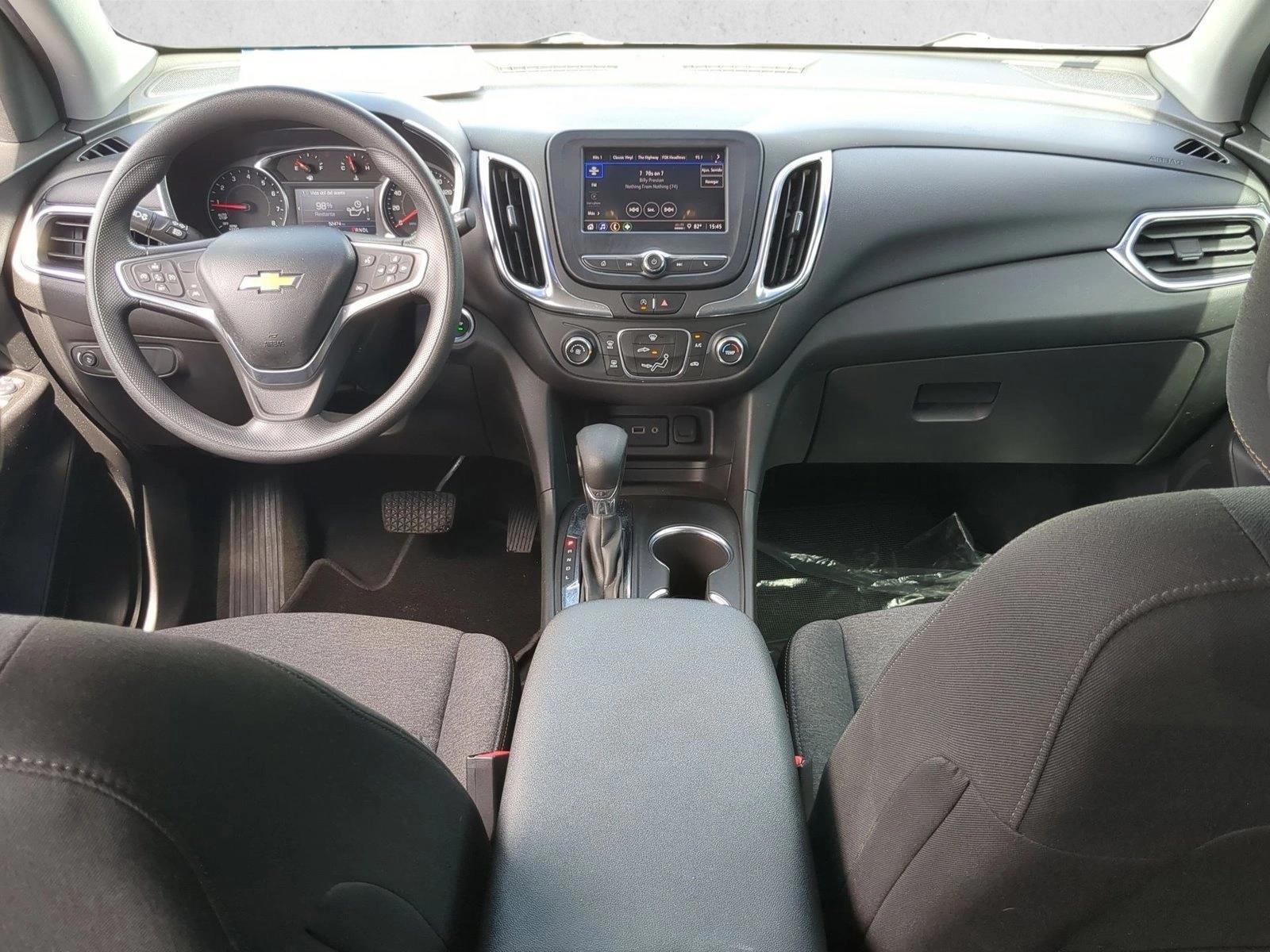 Thumbnail: 2022 Chevrolet Equinox - 3