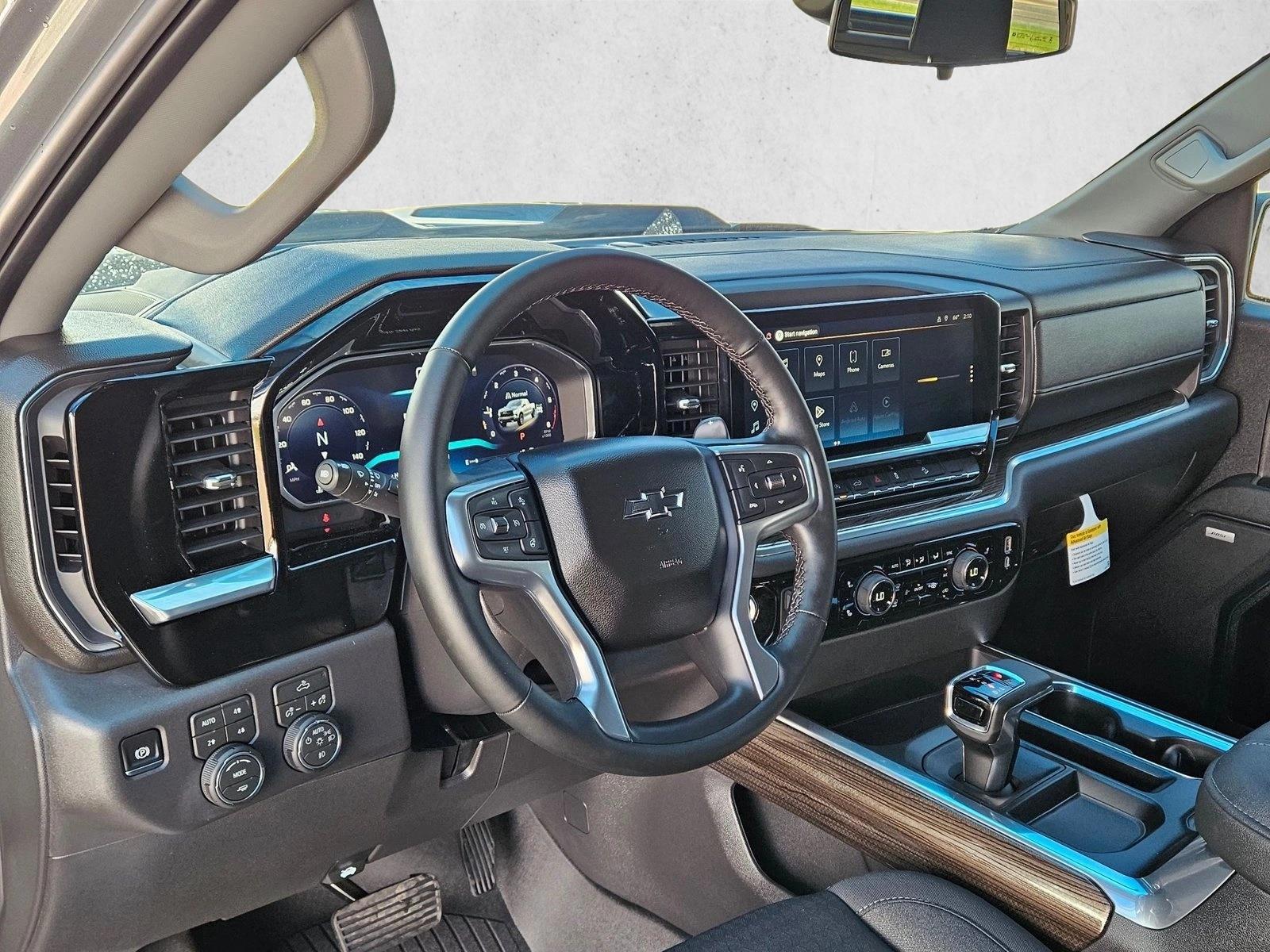 Thumbnail: 2026 Chevrolet Silverado 1500 - 3