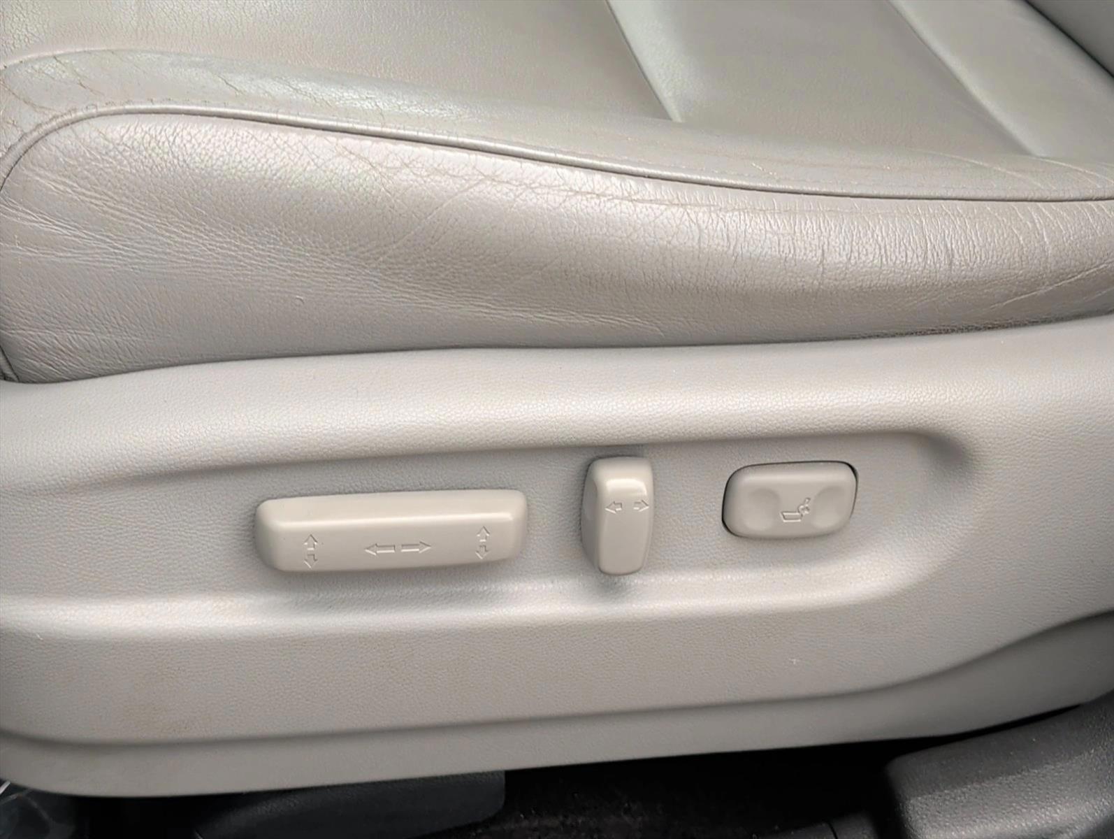 Thumbnail: 2016 Honda Pilot - 4