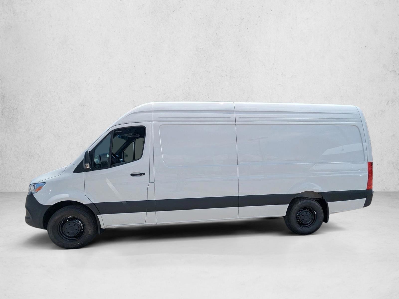Thumbnail: 2026 Mercedes-Benz Sprinter - 2