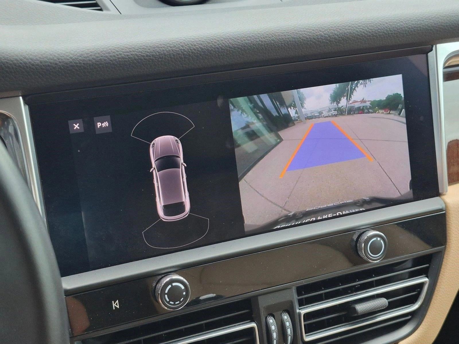 2023 Porsche Macan S - Photo 19