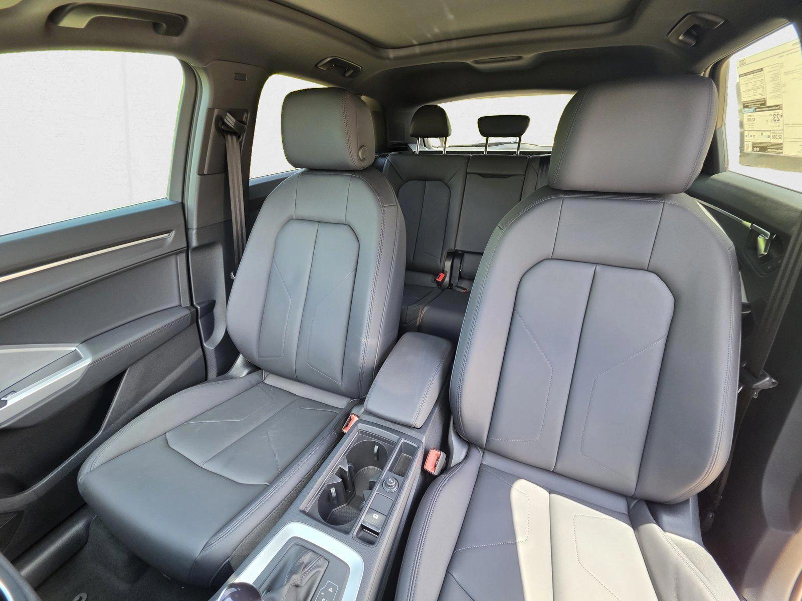 2025 Audi Q3 S Line Premium - Photo 15
