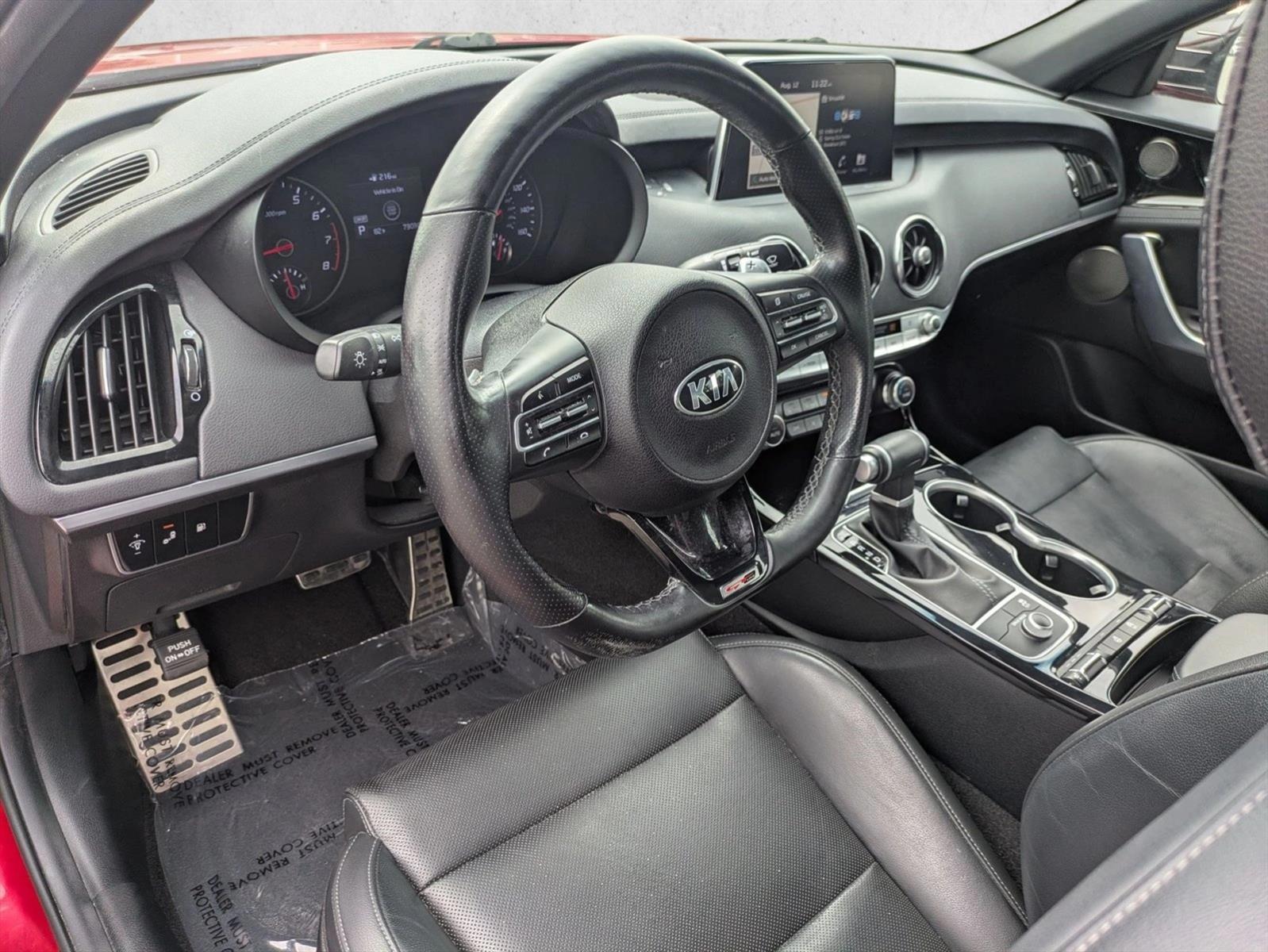 Thumbnail: 2020 Kia Stinger - 3
